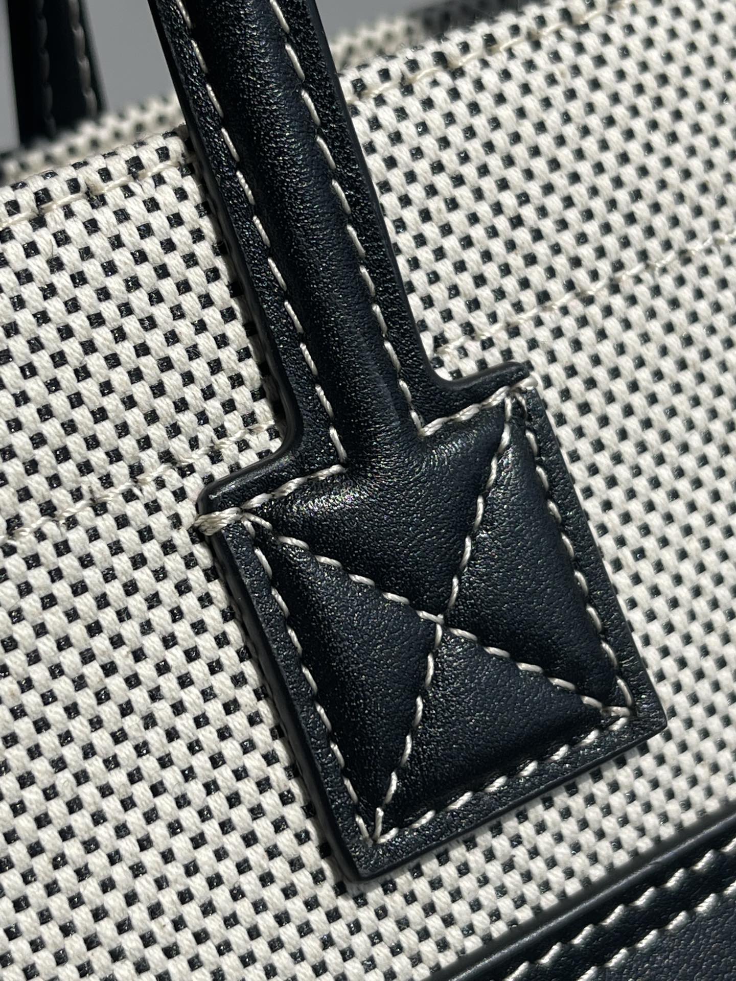 Burberry Bag