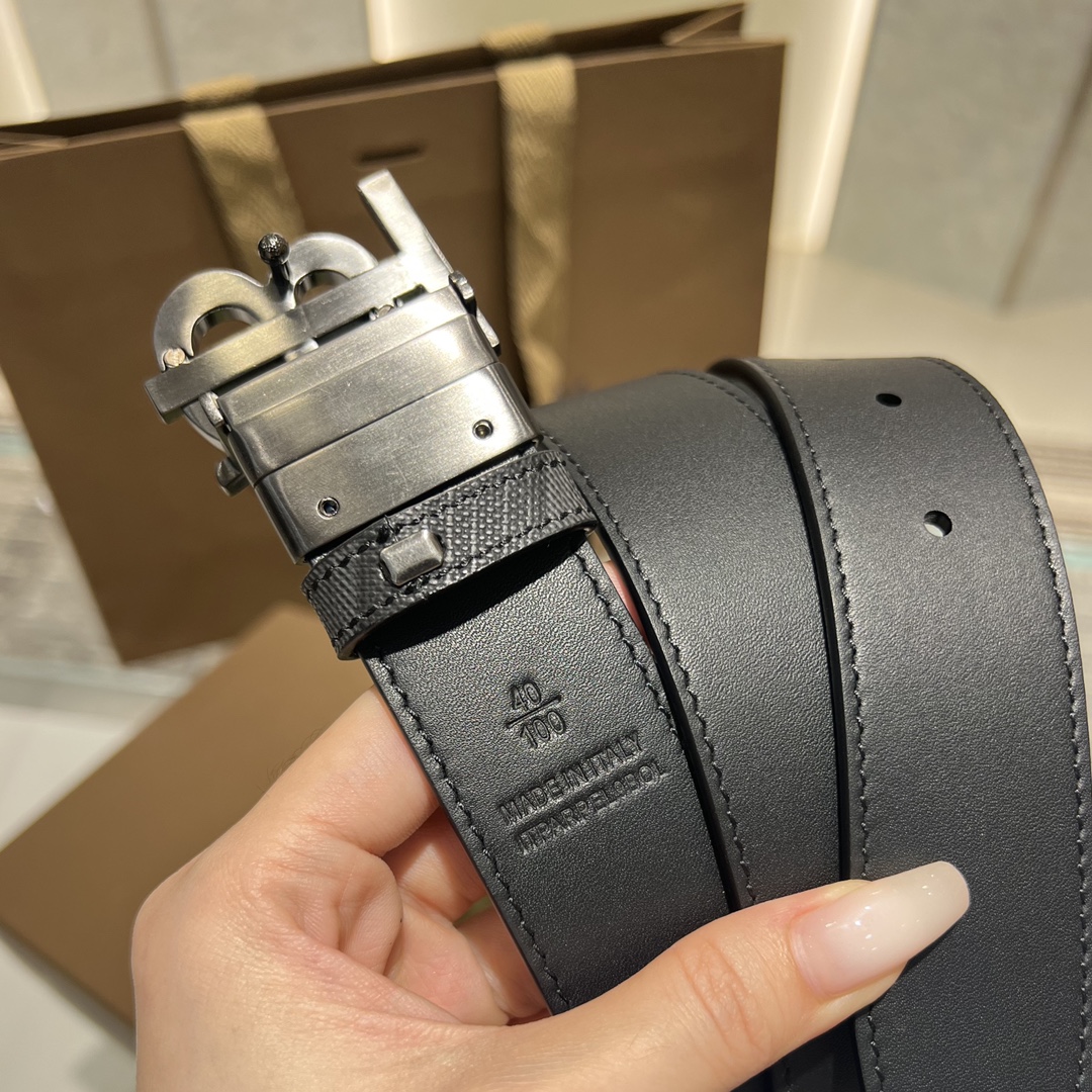Burberry Bag