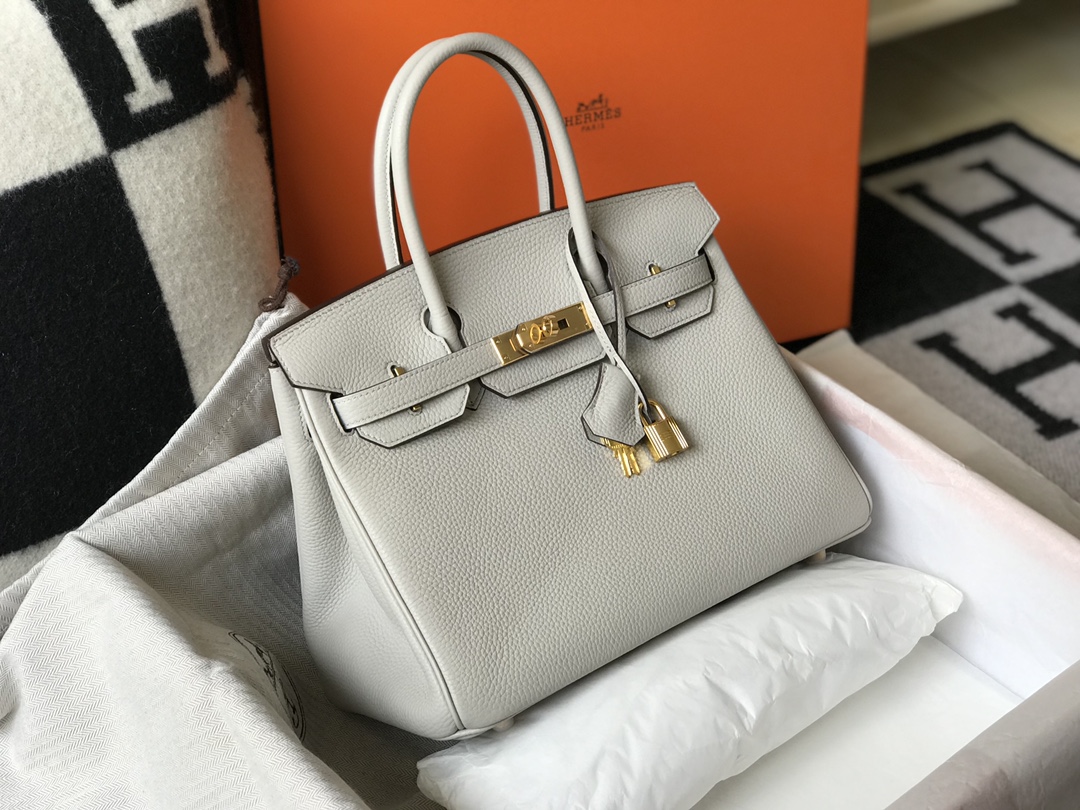 Hermès