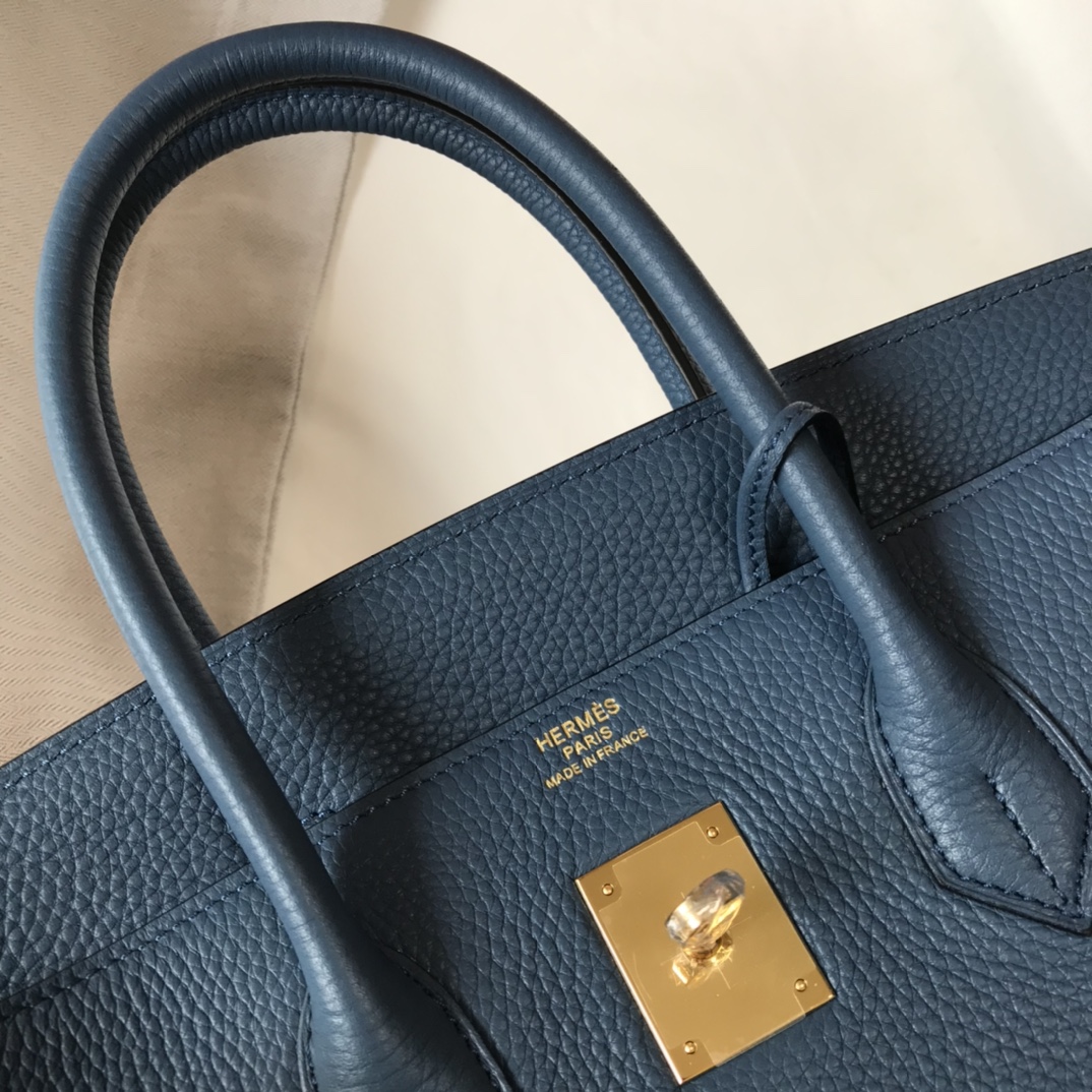 Hermès