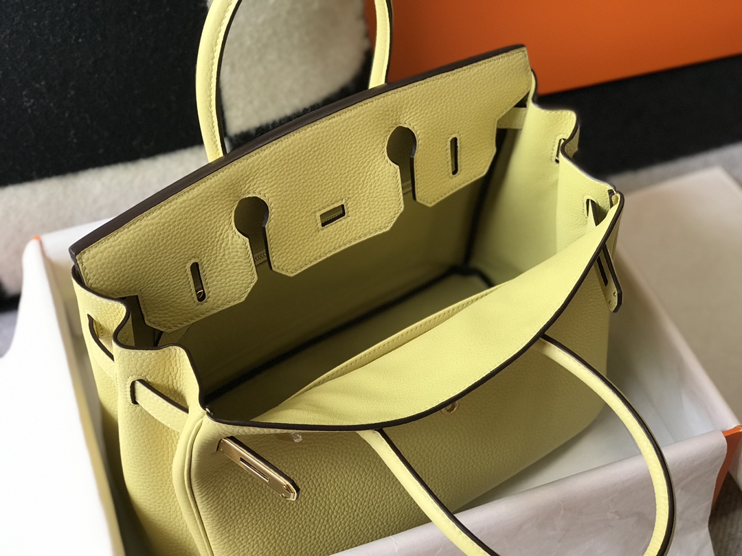 Hermès