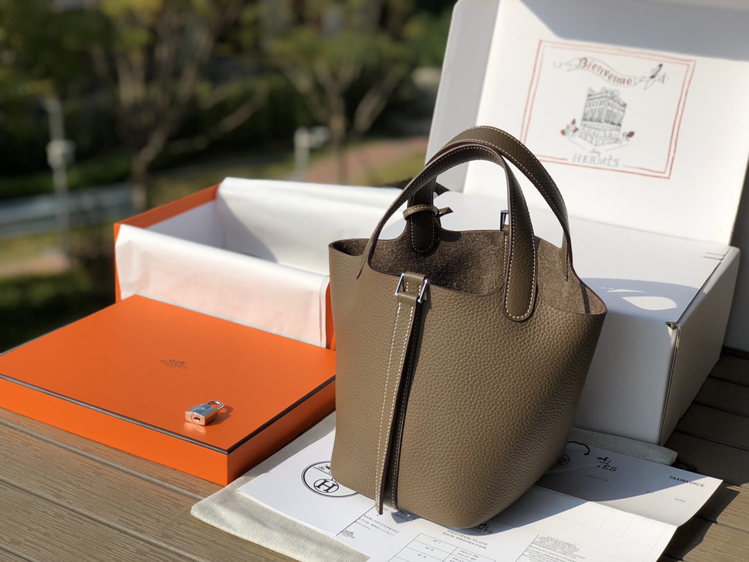 Hermès Bag