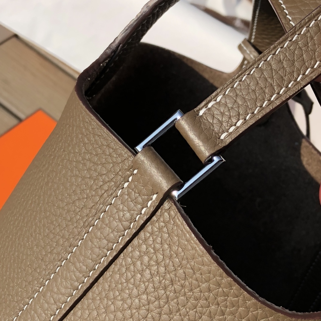 Hermès Bag