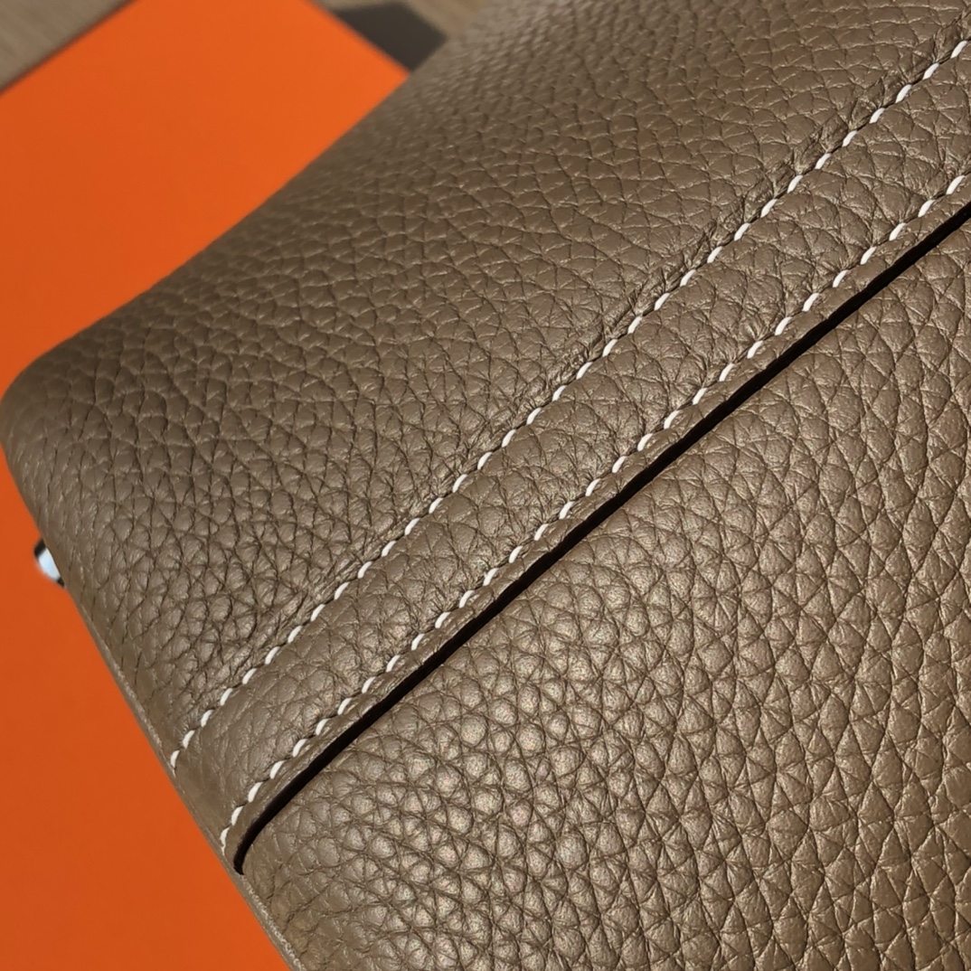 Hermès Bag