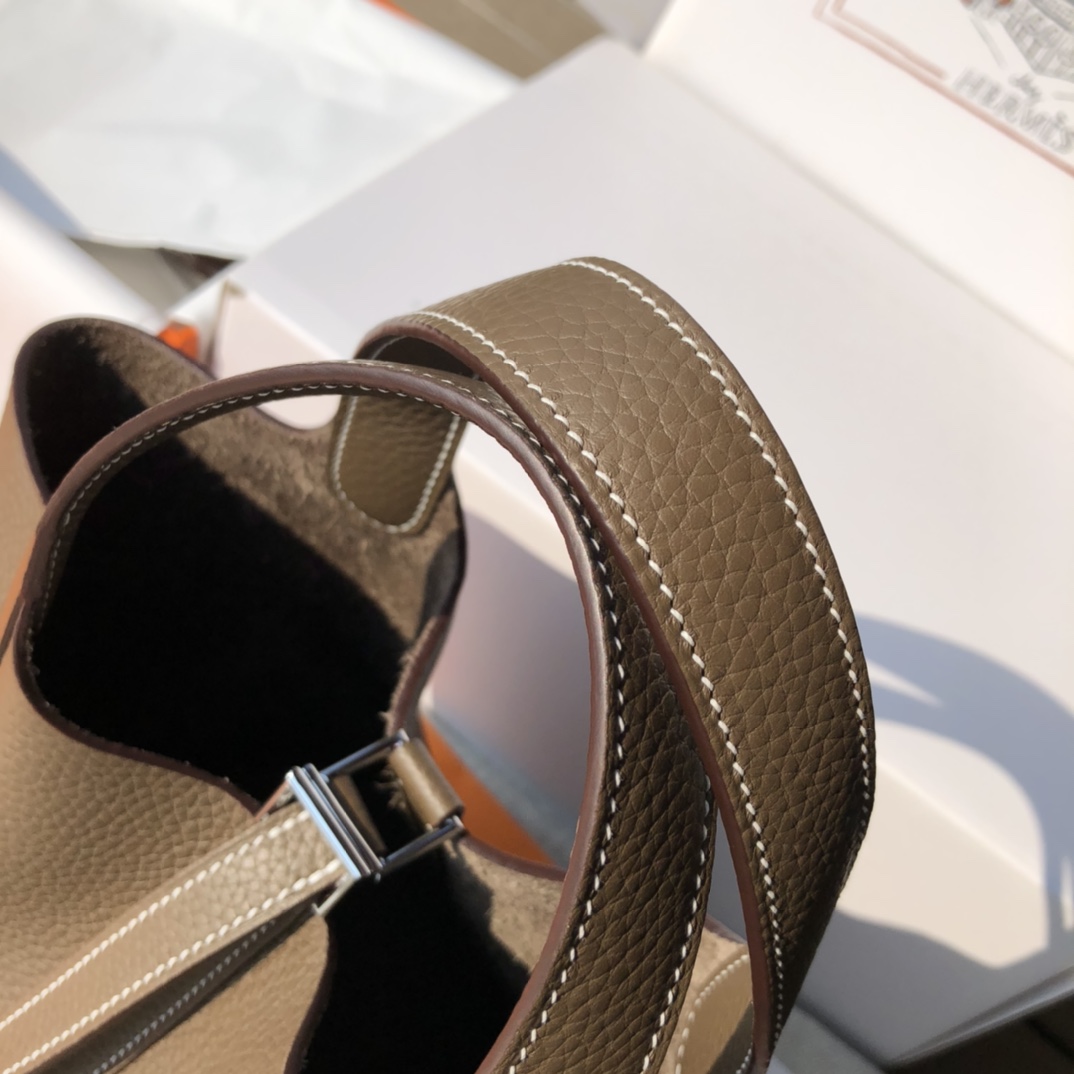 Hermès Bag