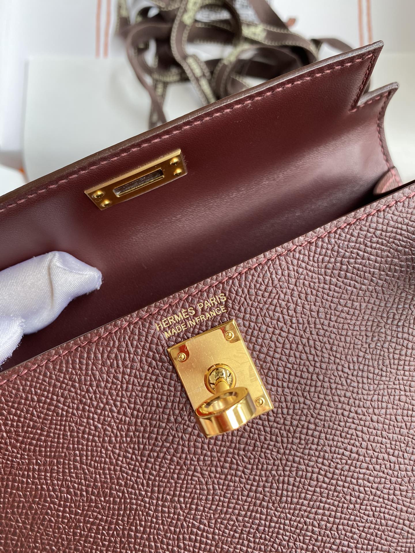Hermès