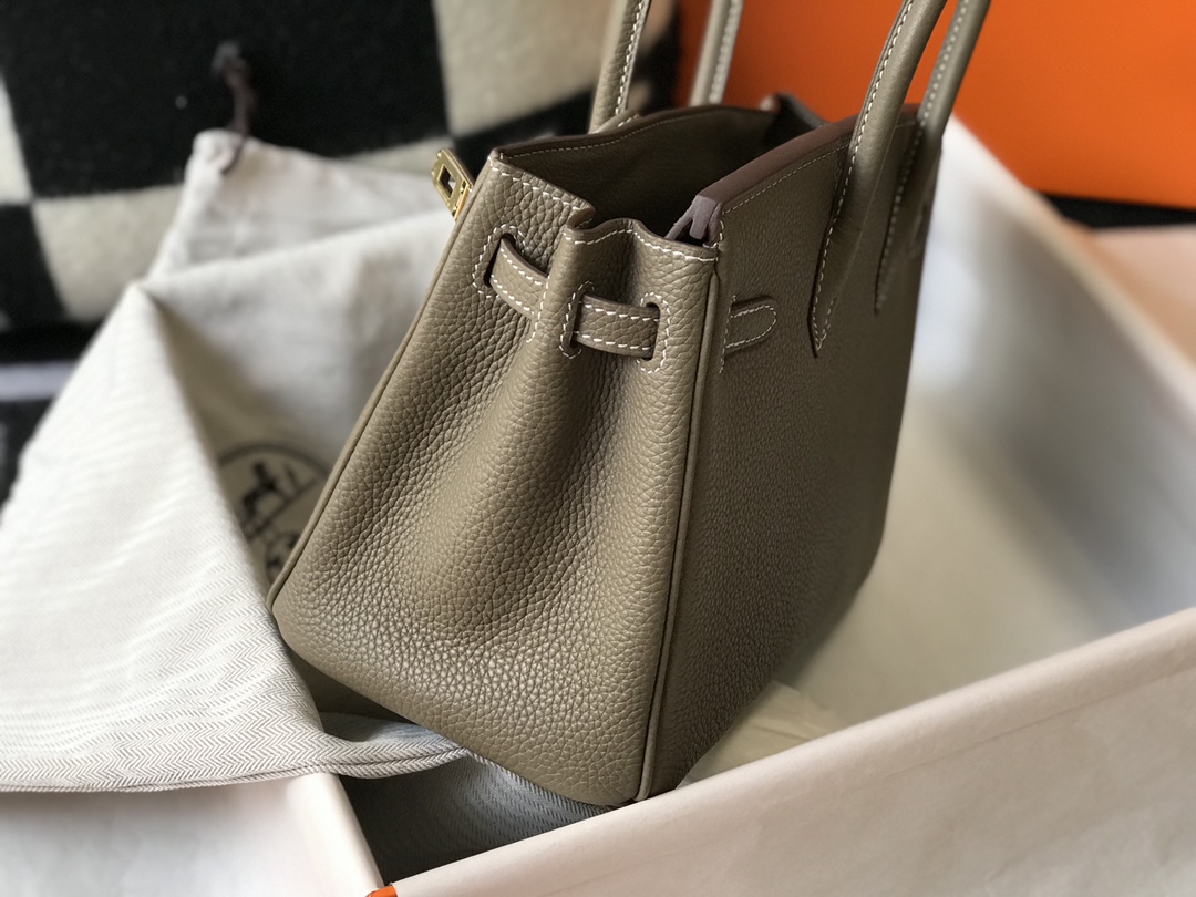 Hermès