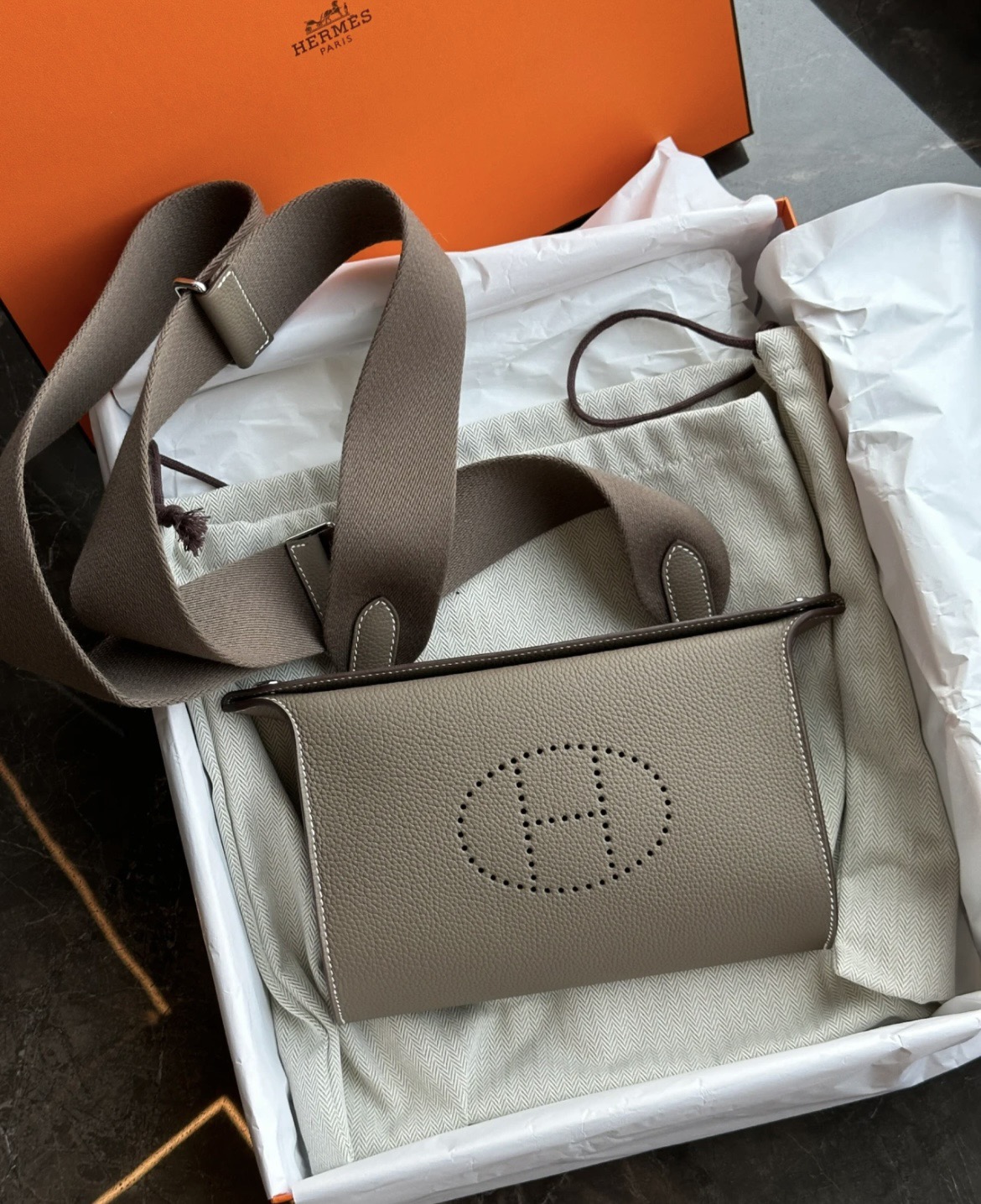 Hermès