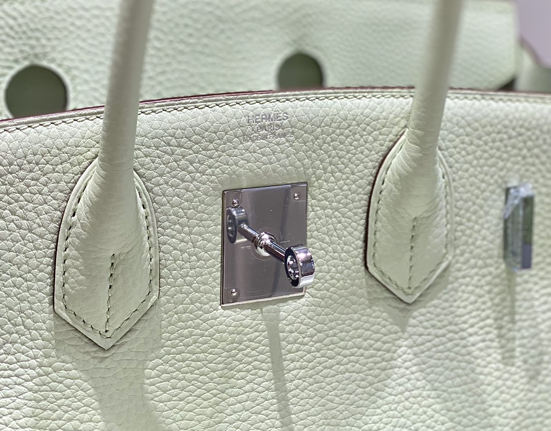 Hermès