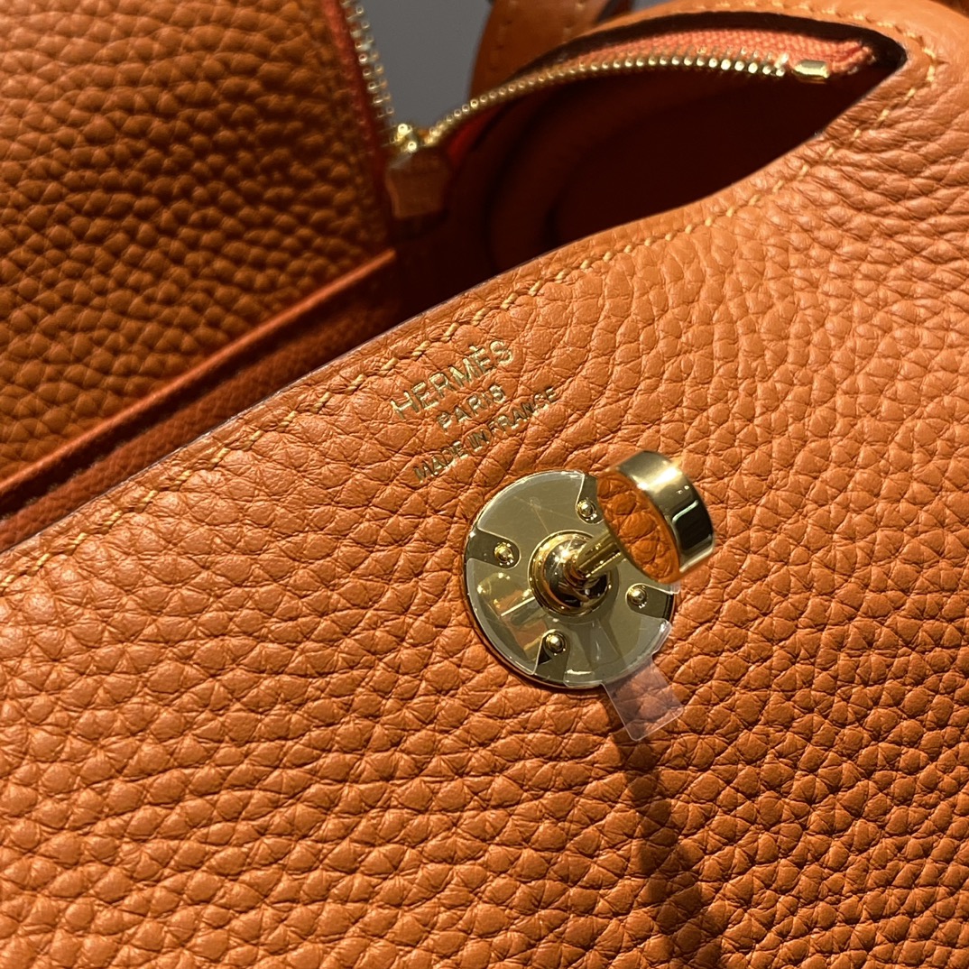 Hermès
