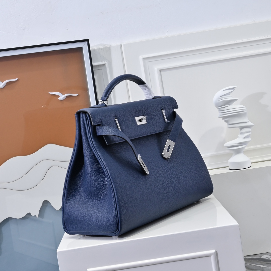 Hermès