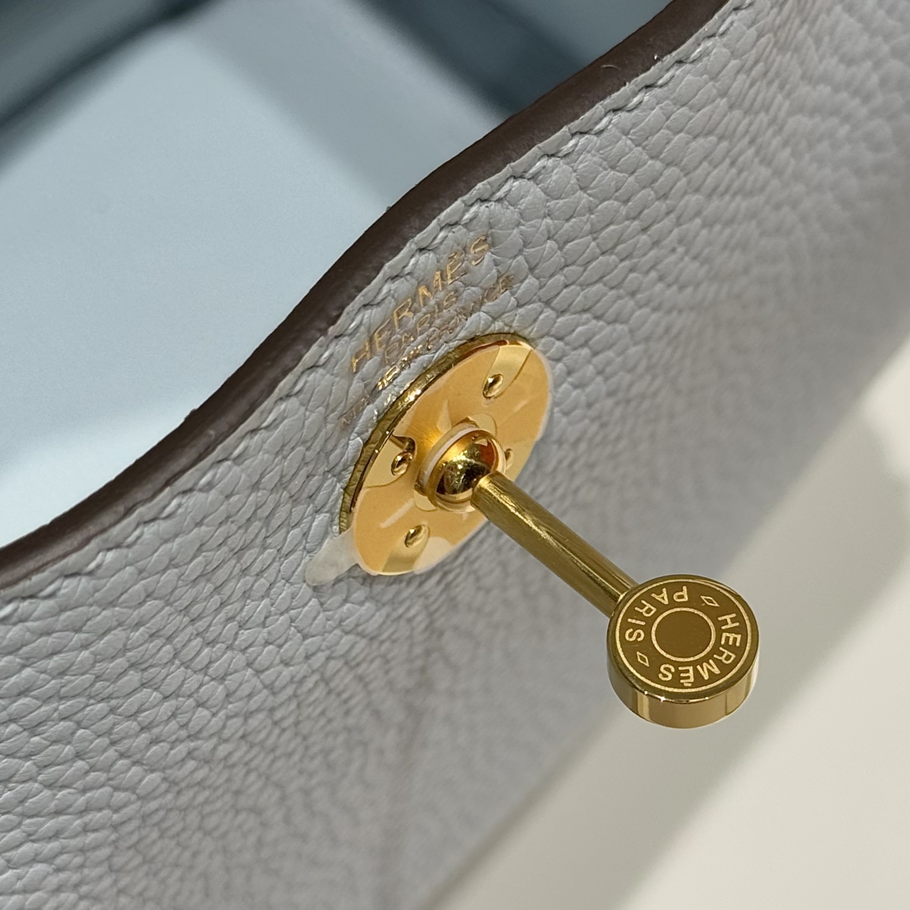 Hermès