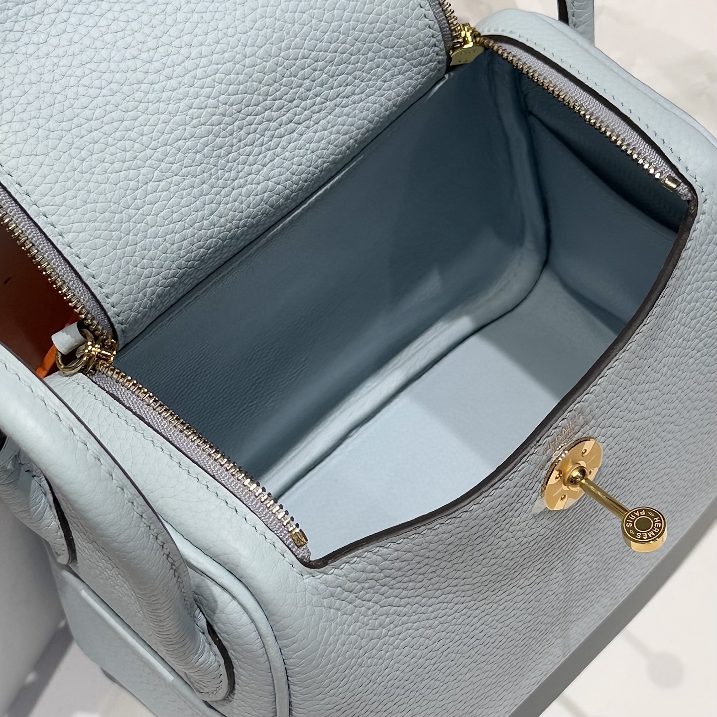 Hermès