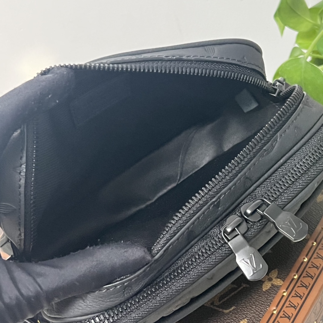 LV Bag