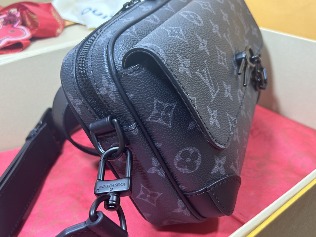 LV Bag
