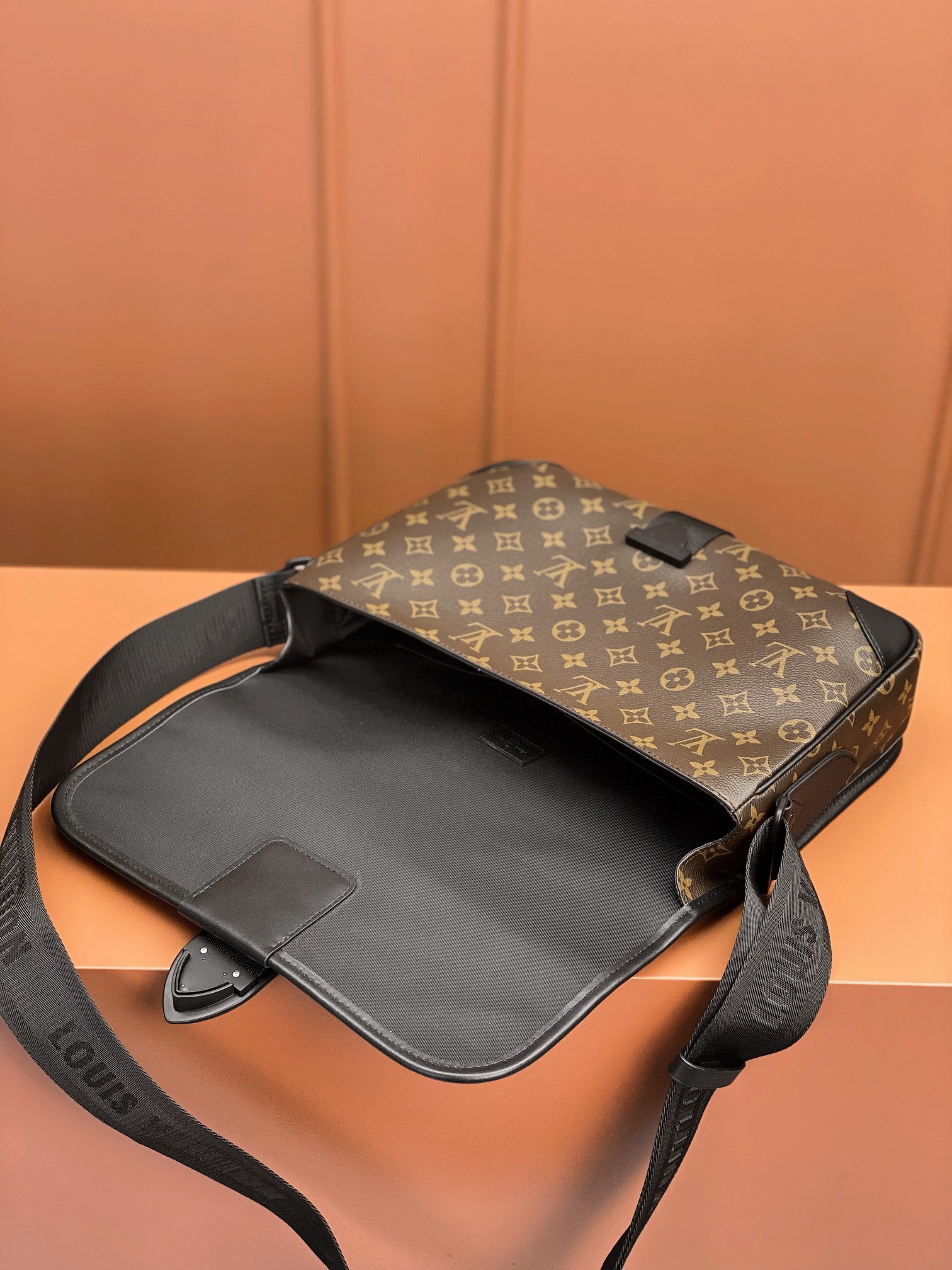 LV Bag