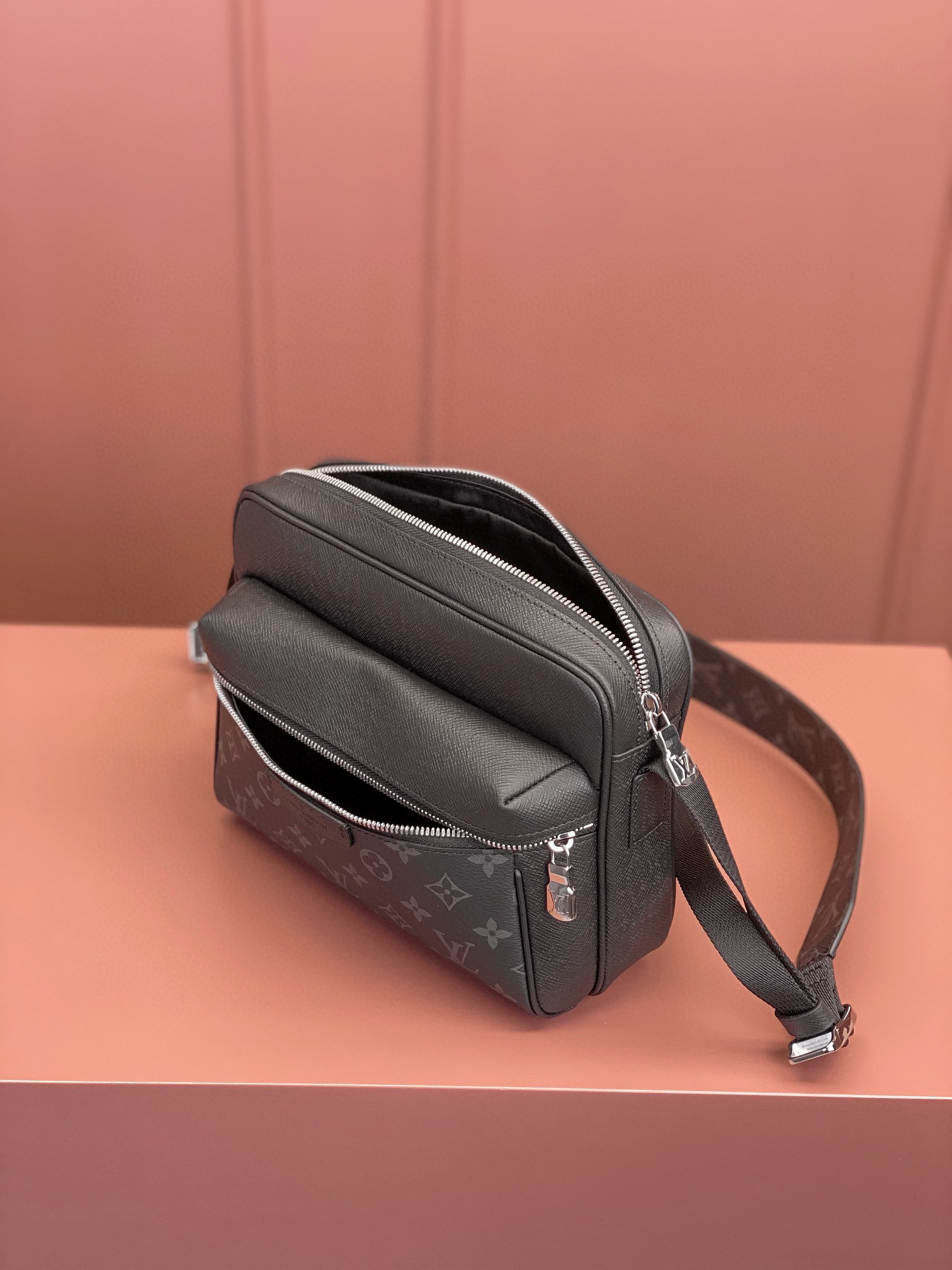 LV Bag