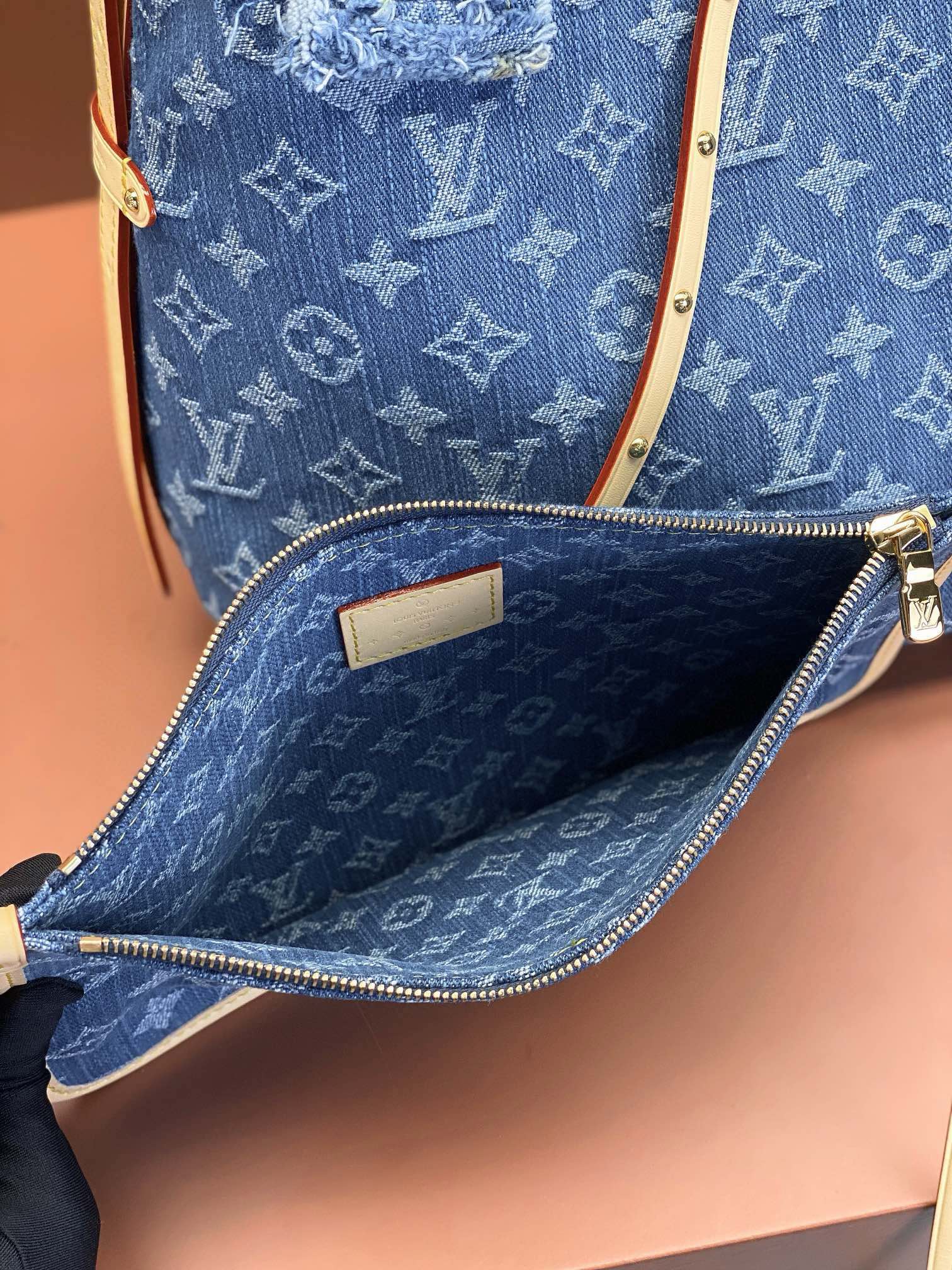 LV Bag