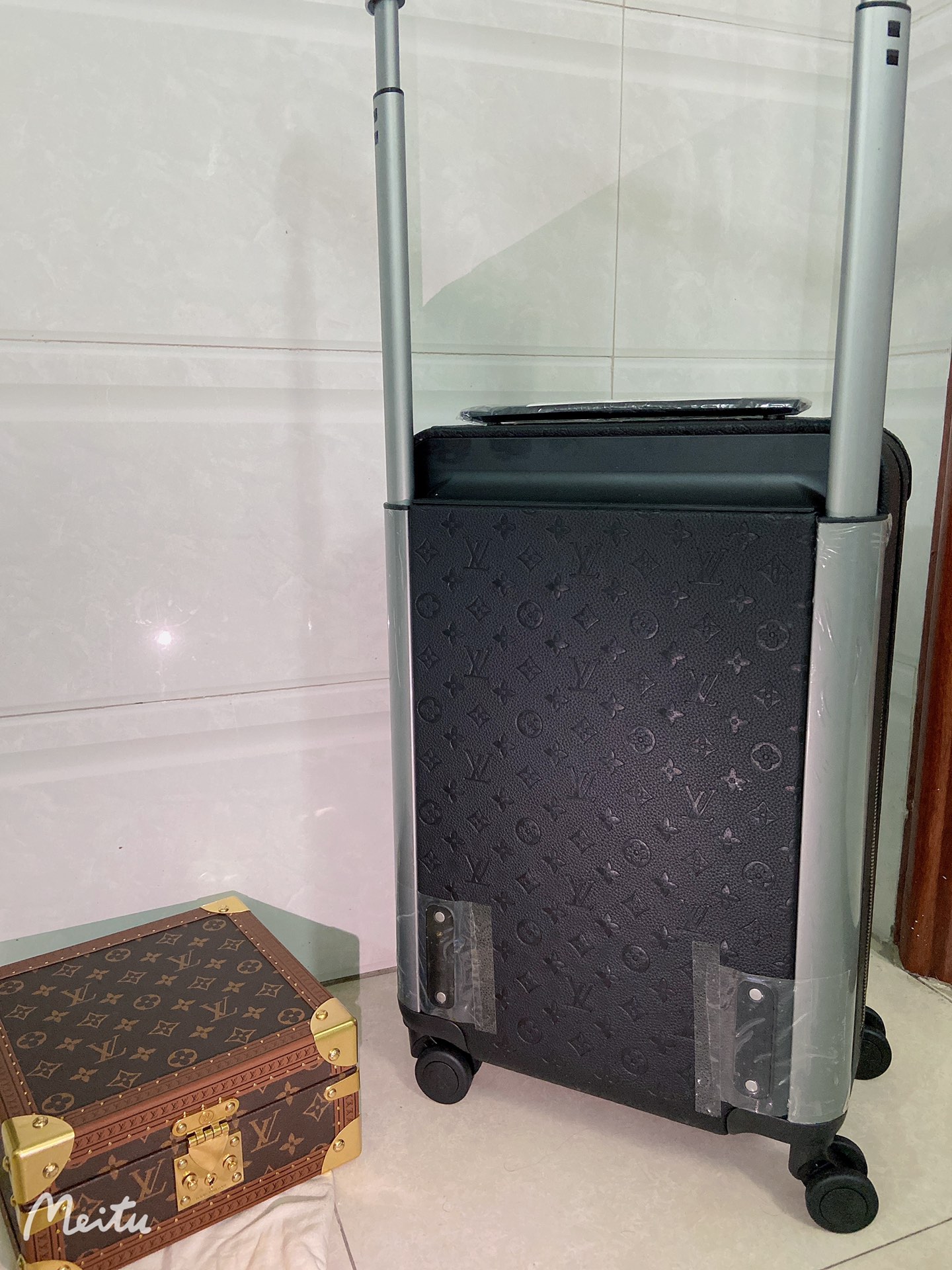 Luggage Bag