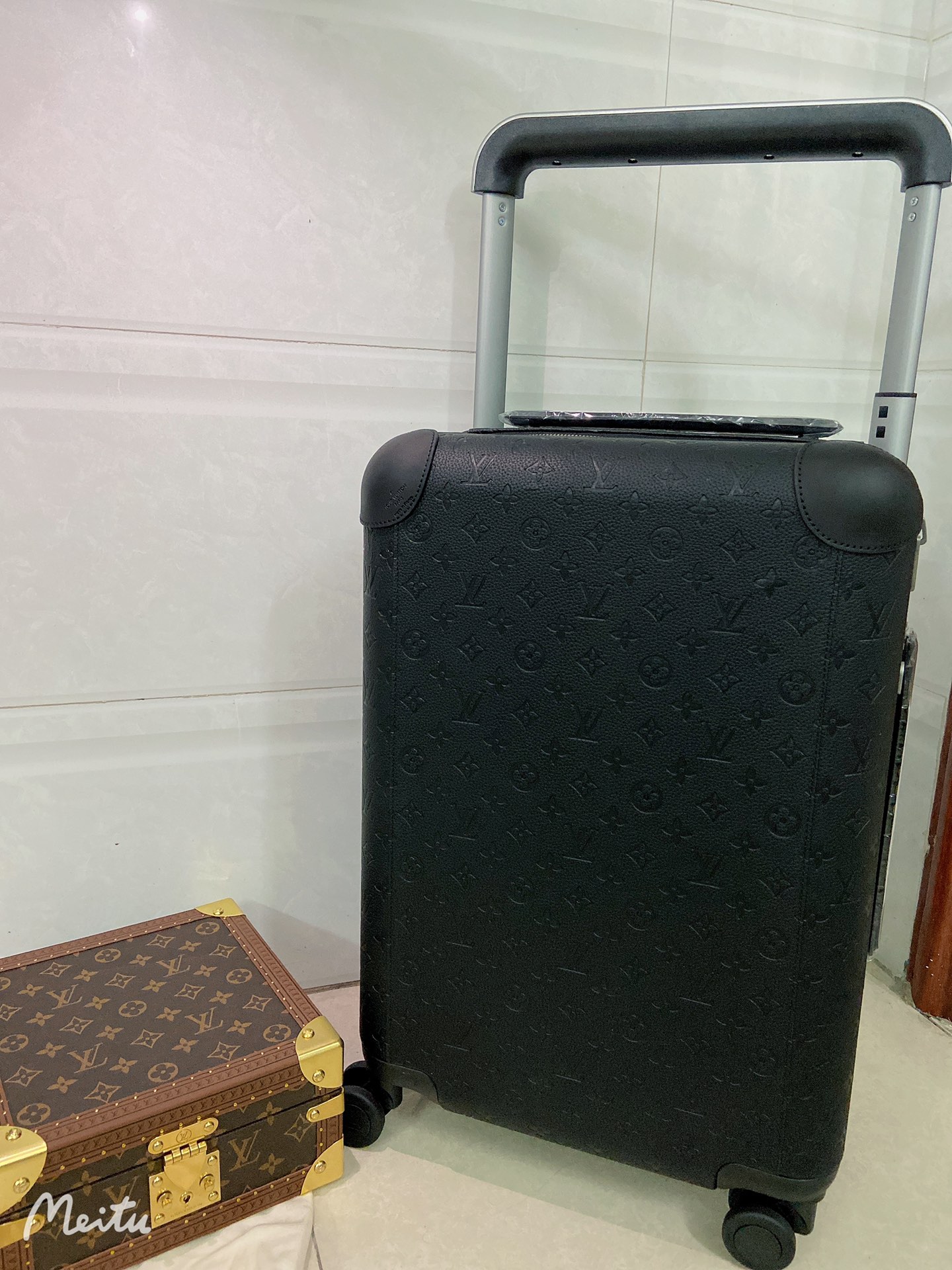 Luggage Bag
