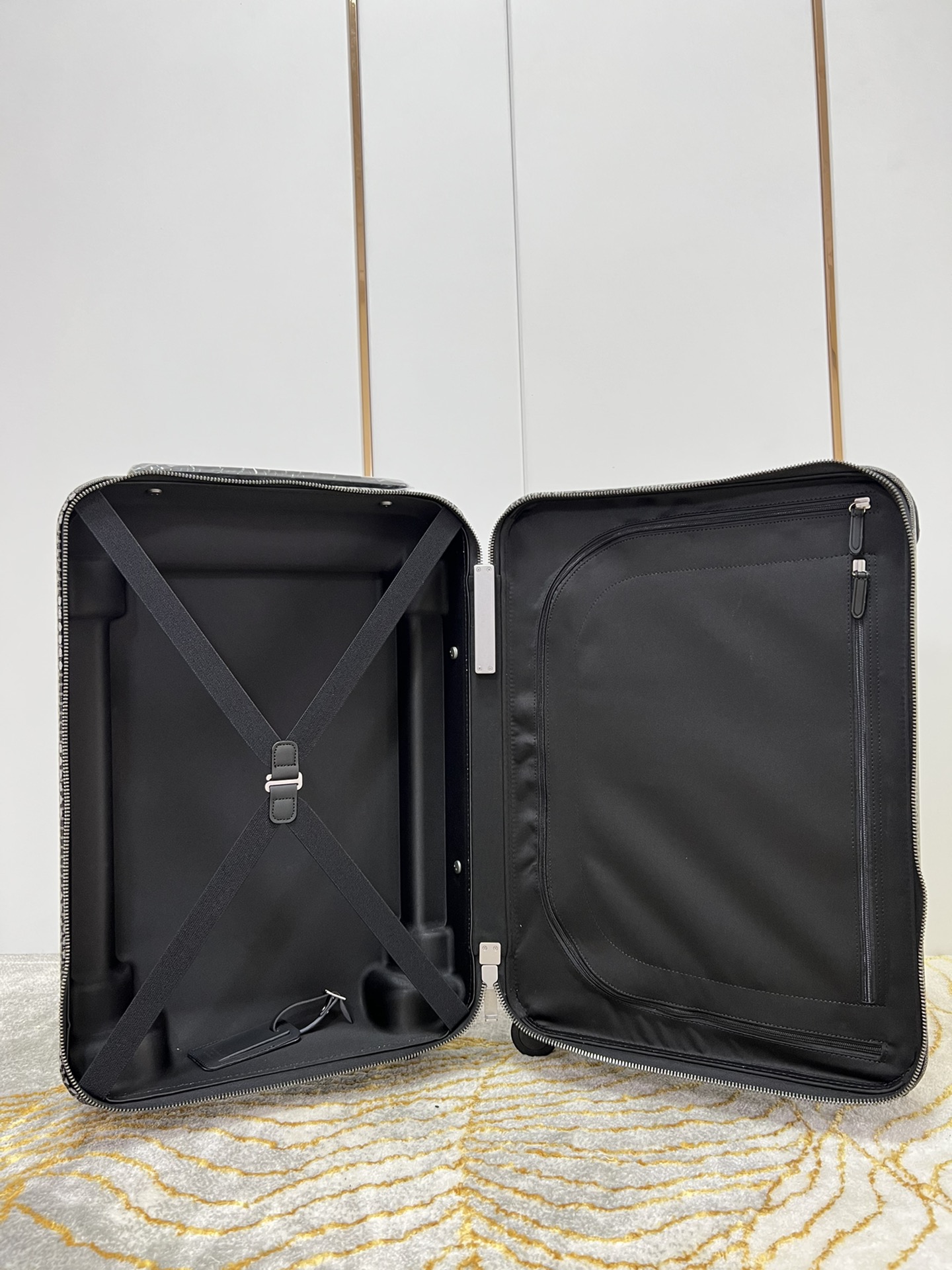 Luggage Bag