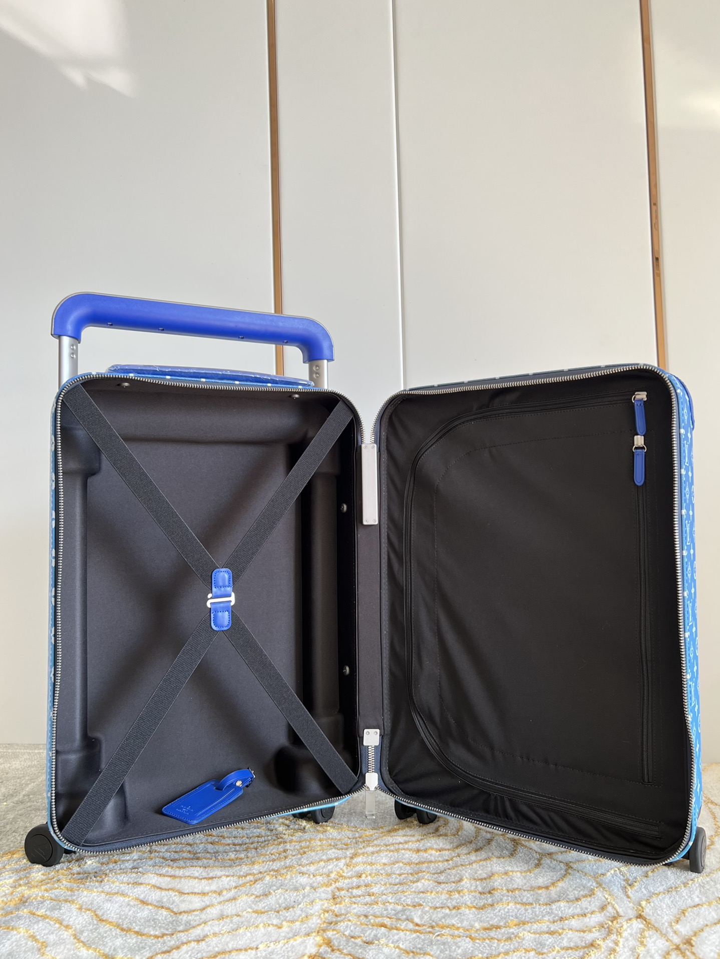 Luggage Bag