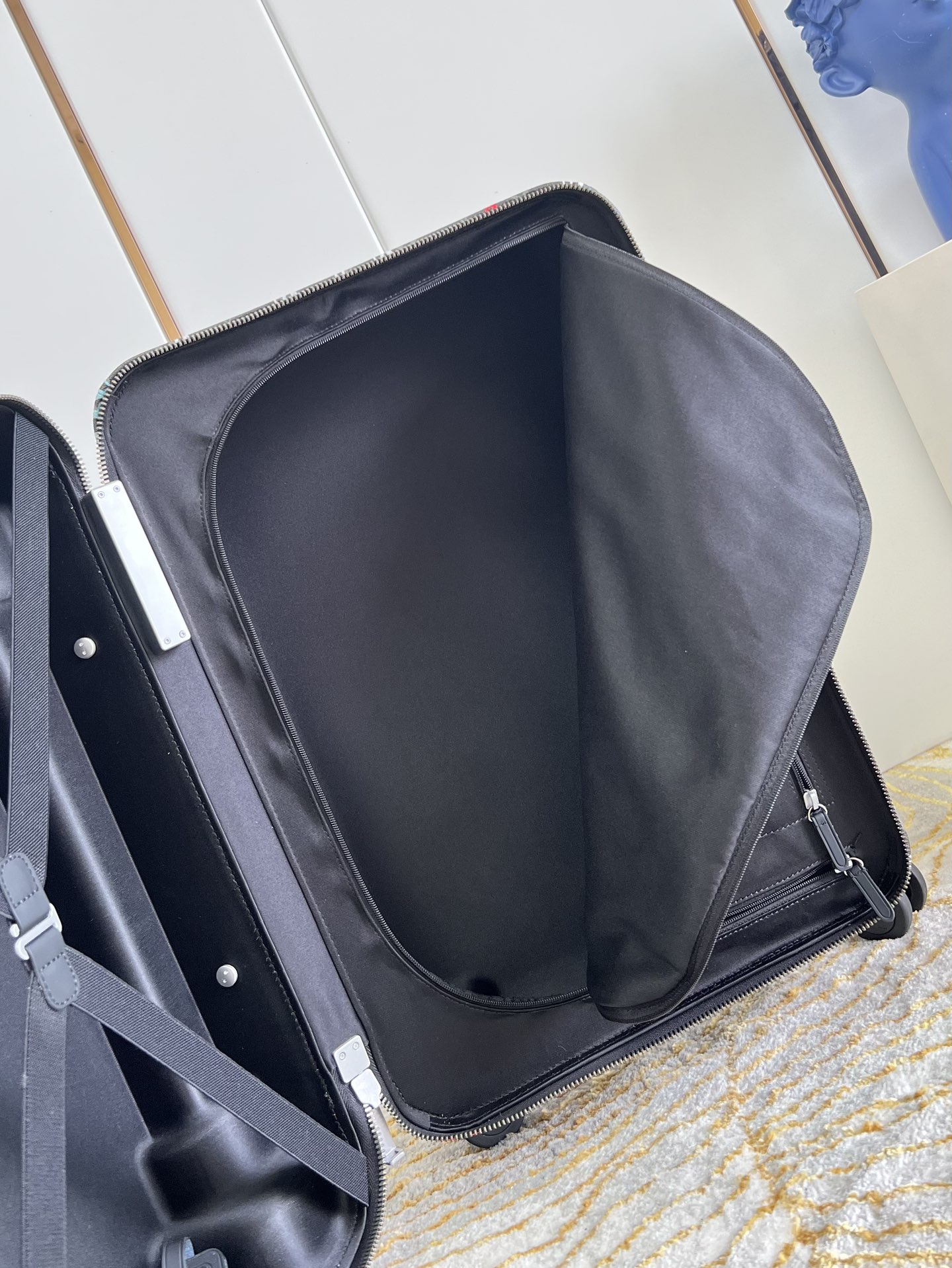 Luggage Bag