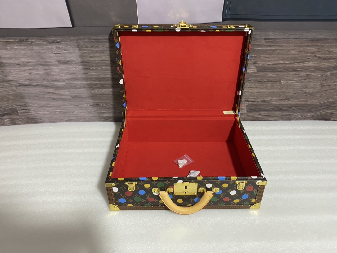 Luggage Bag