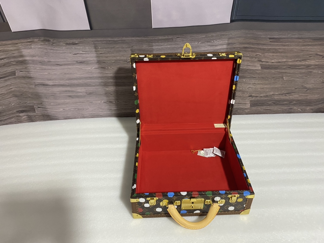 Luggage Bag