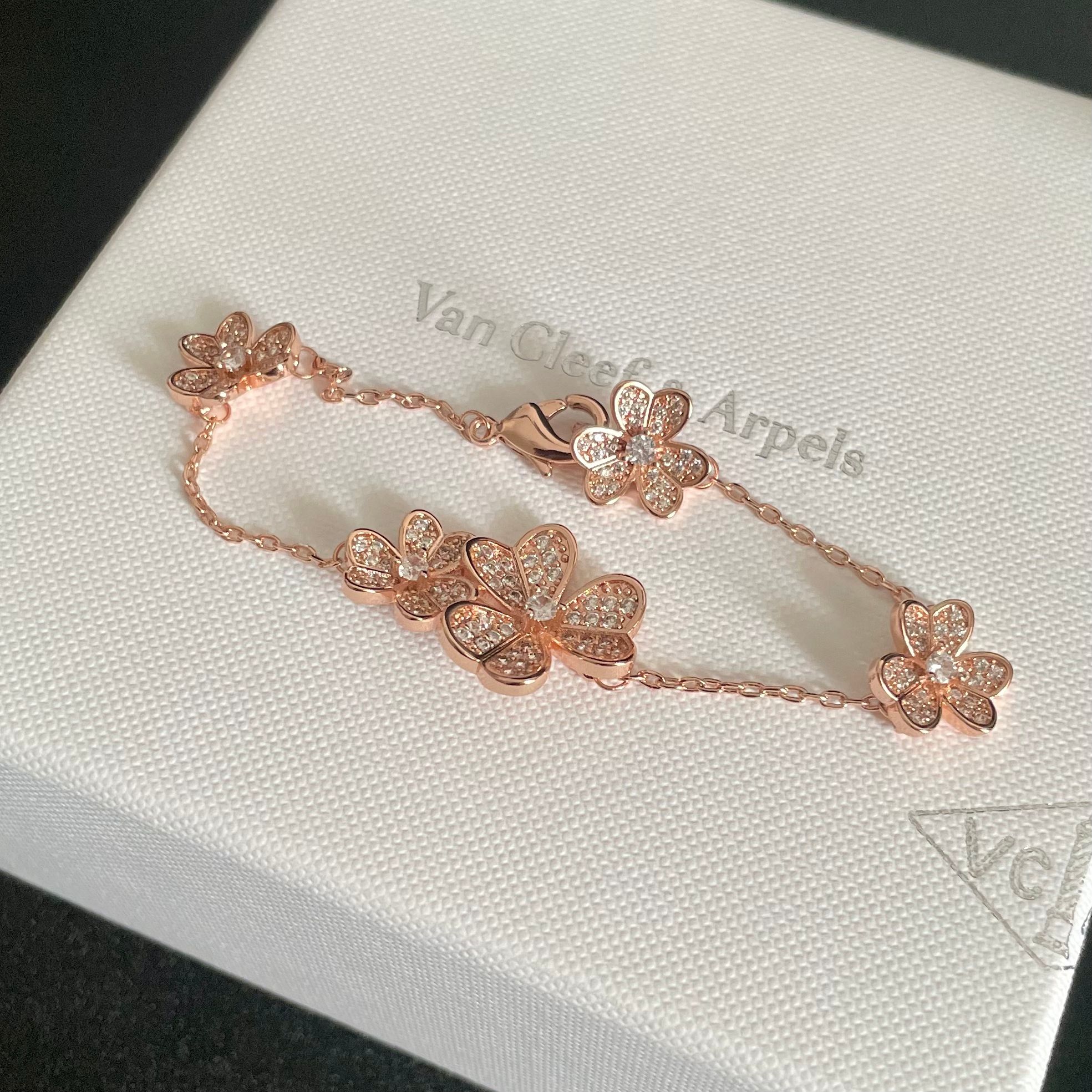 Bracelet Jewelry