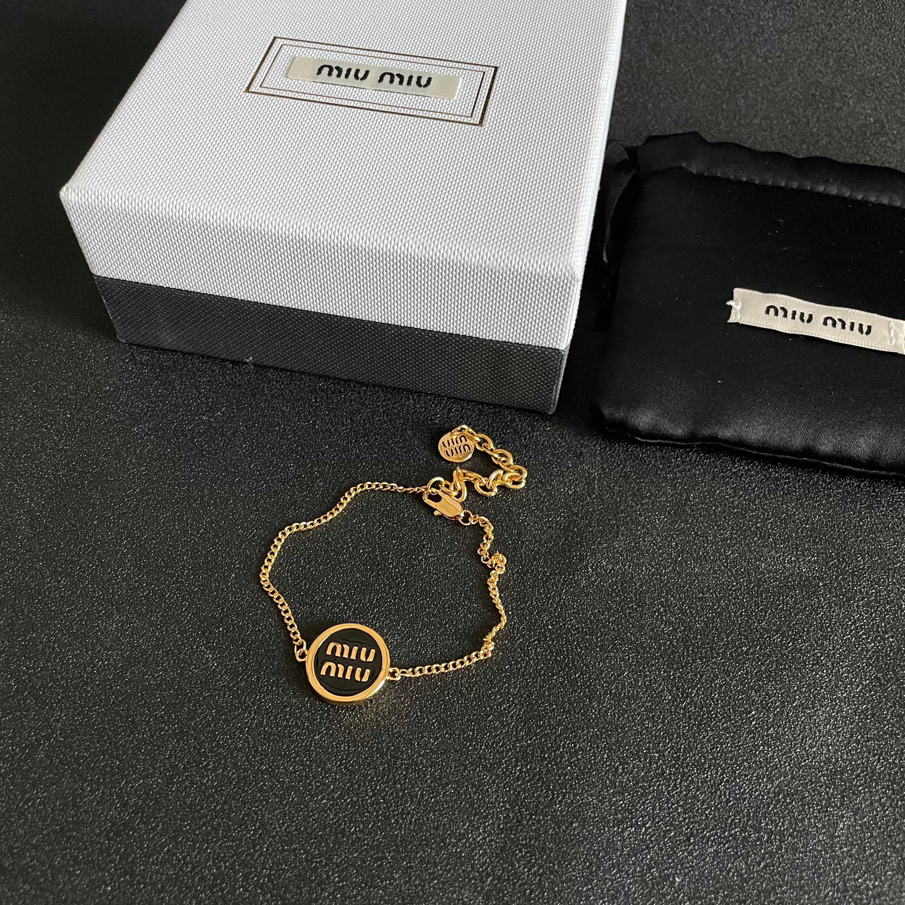 Bracelet Jewelry