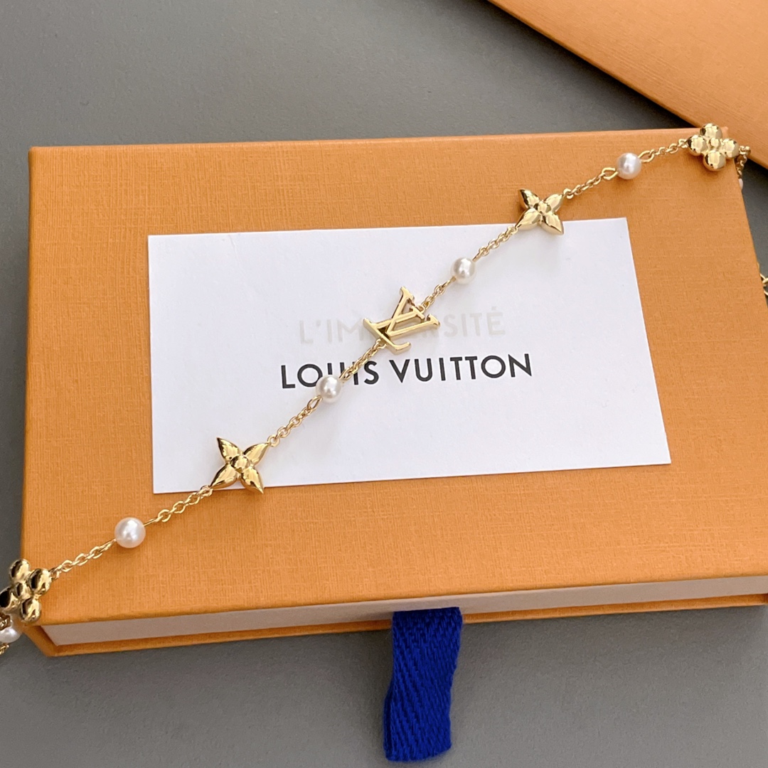Bracelet Jewelry