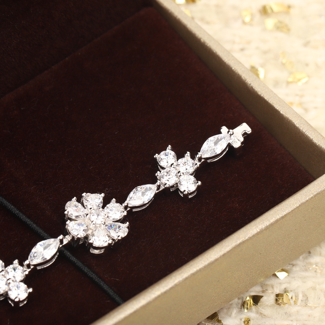 Bracelet Jewelry
