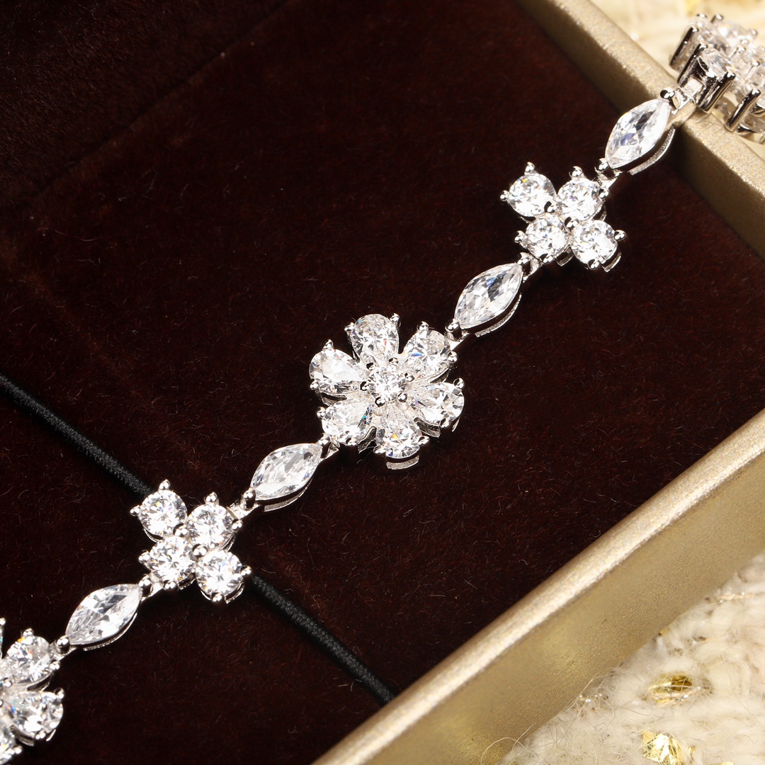 Bracelet Jewelry