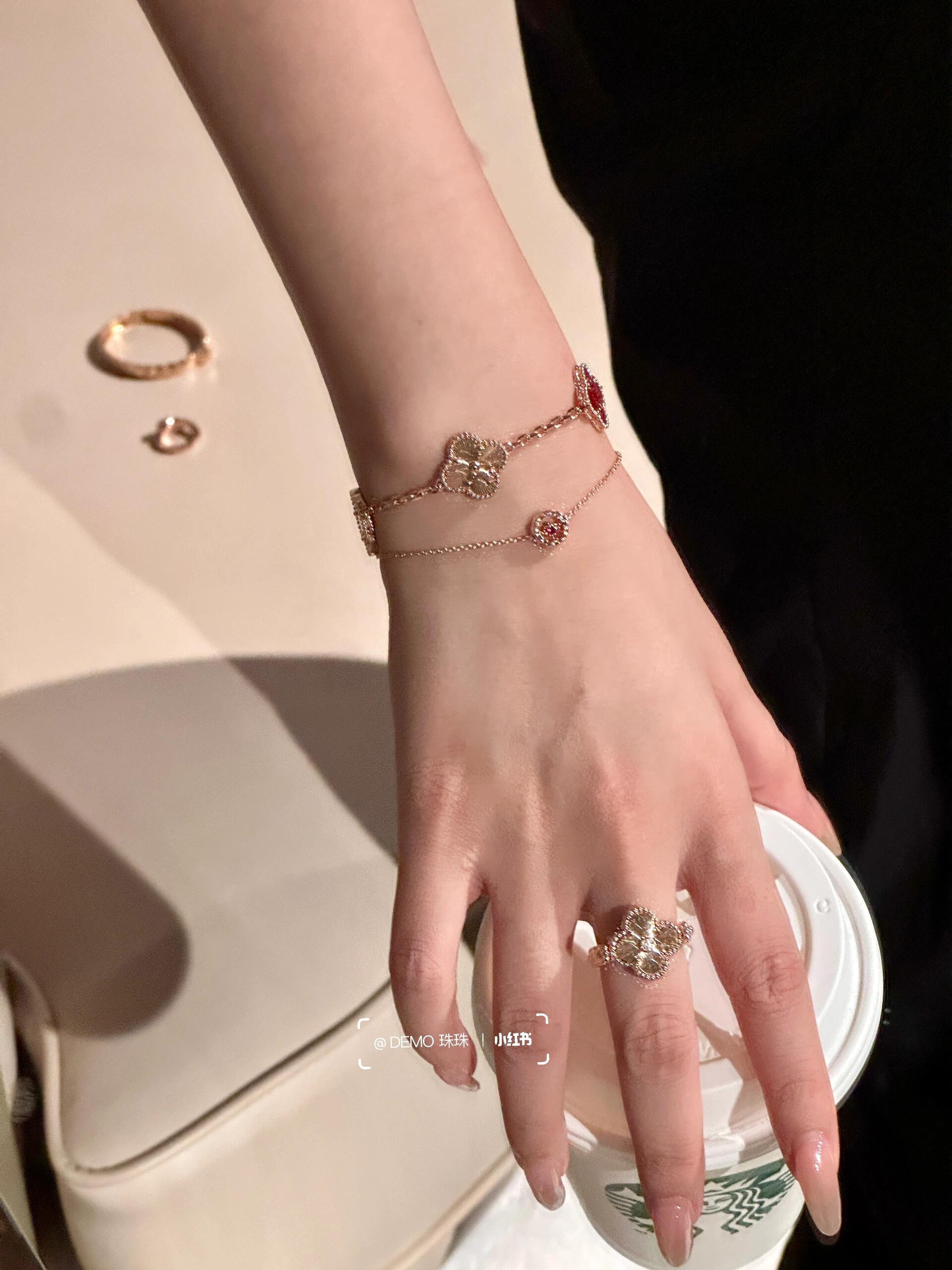 Bracelet Jewelry