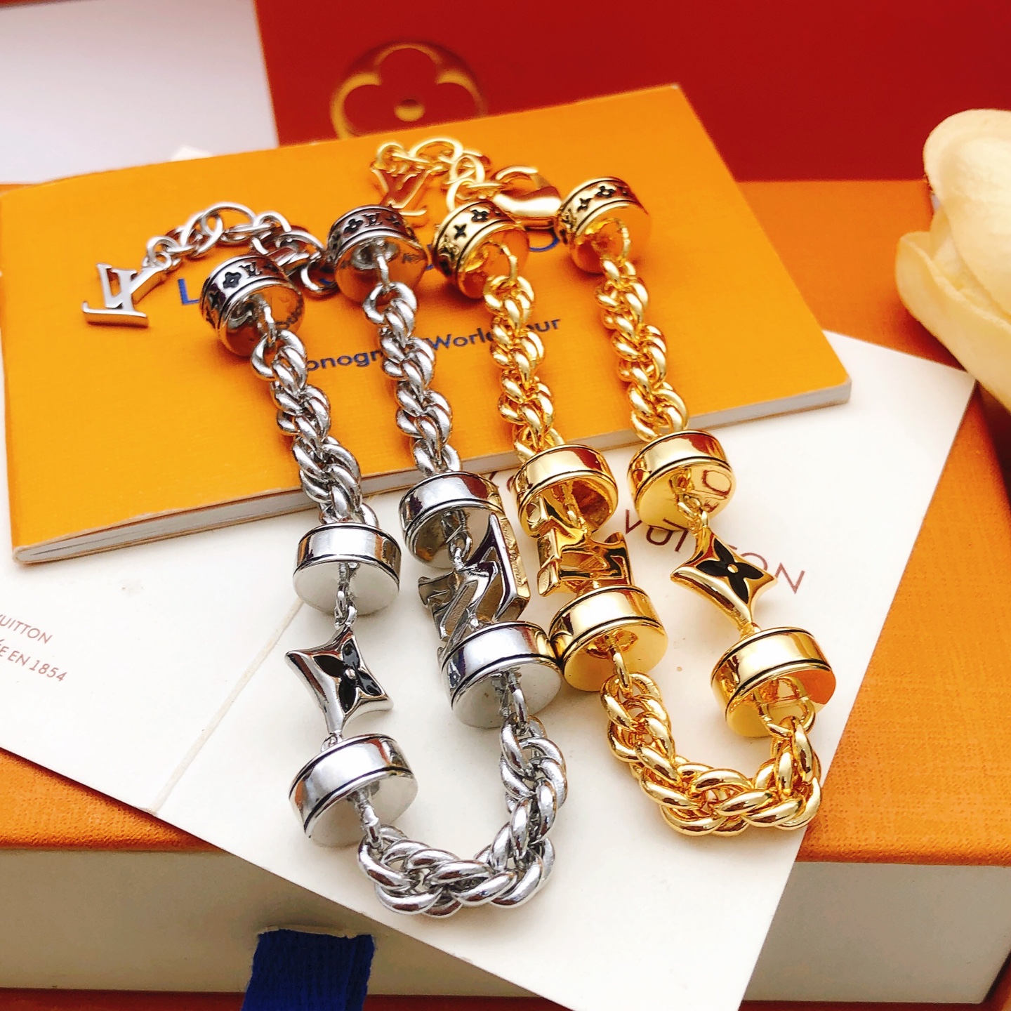 Bracelet Jewelry