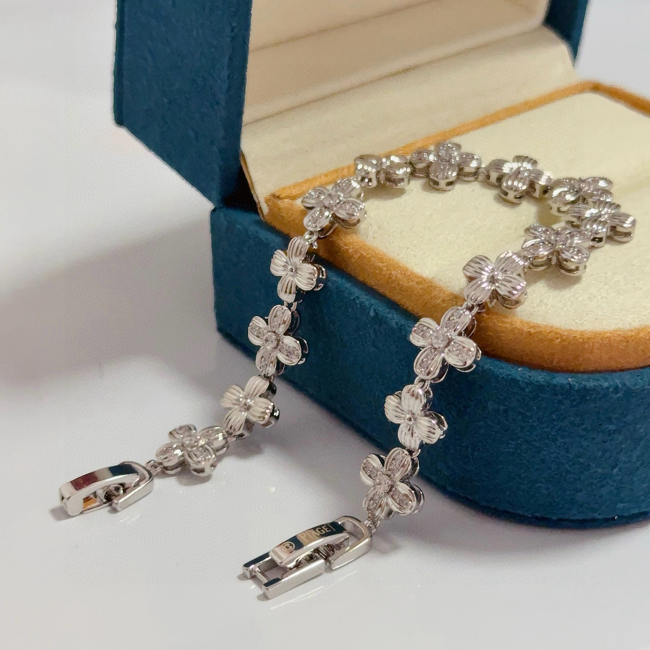 Bracelet Jewelry