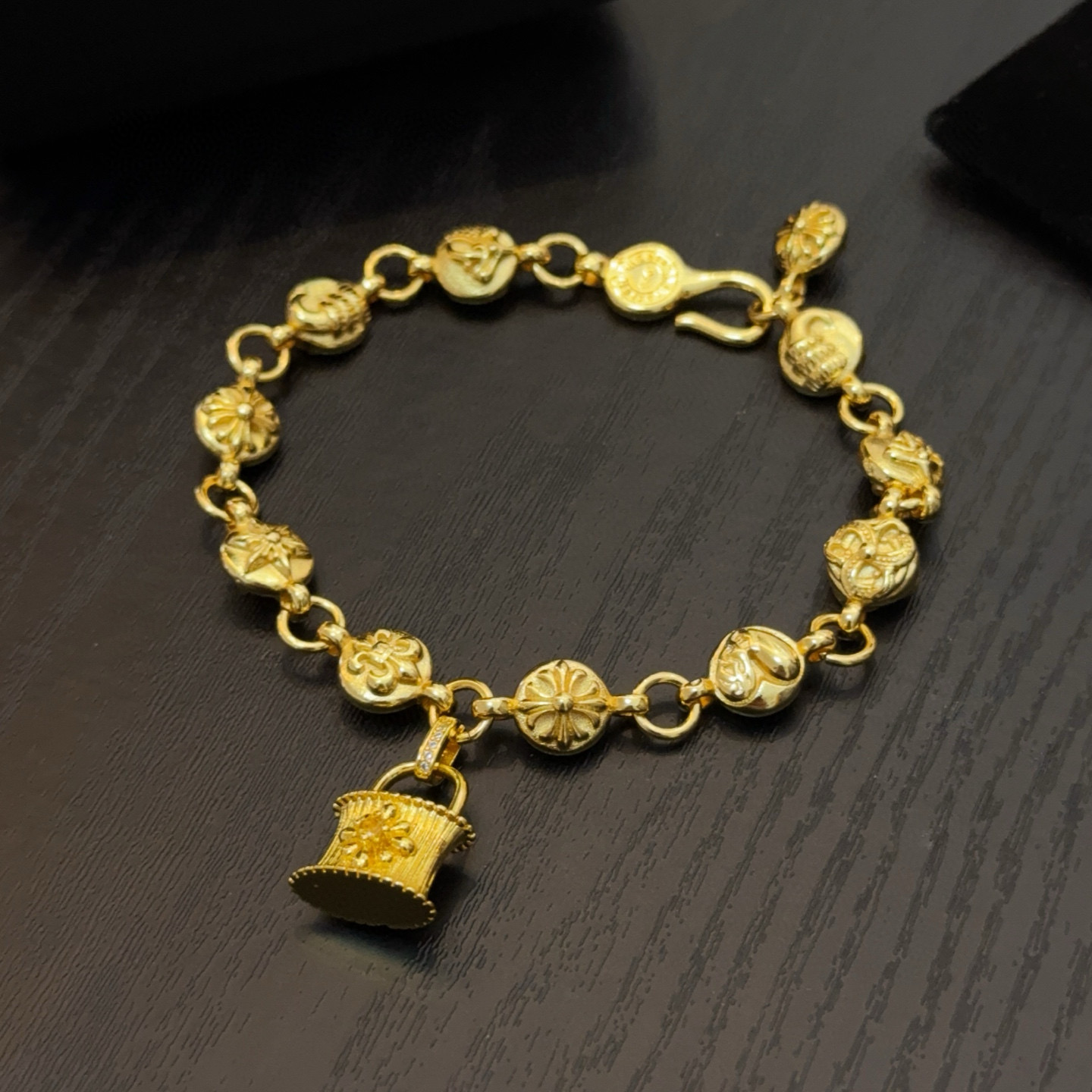 Bracelet Jewelry