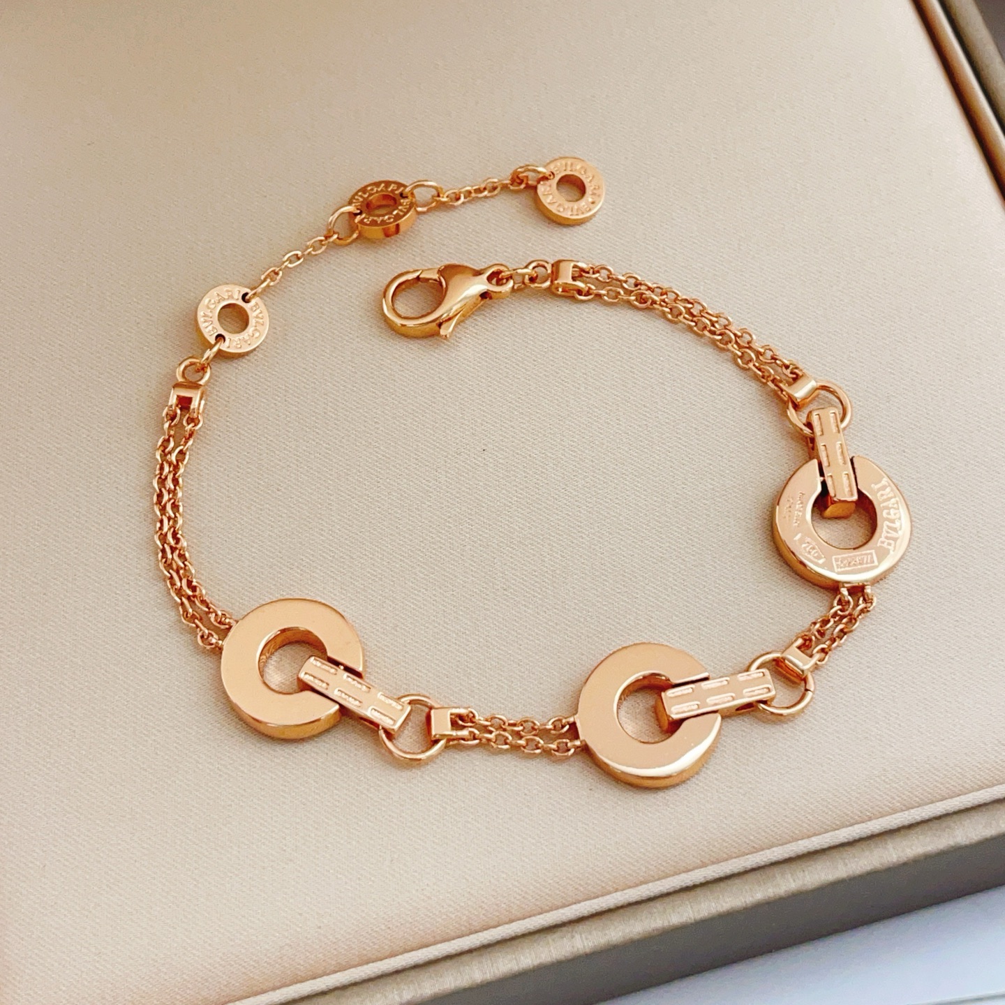 Bracelet Jewelry
