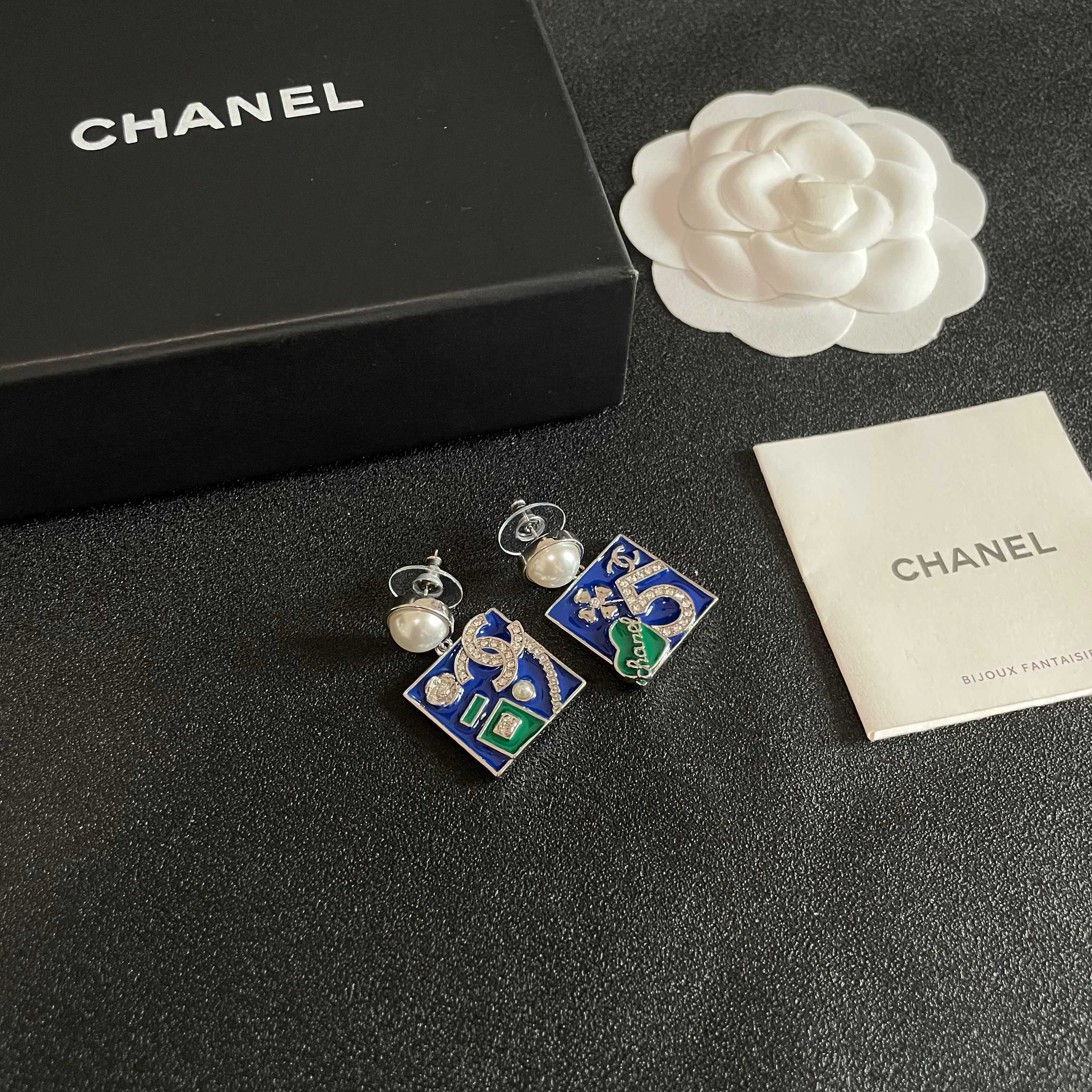 Earrings Jewelry