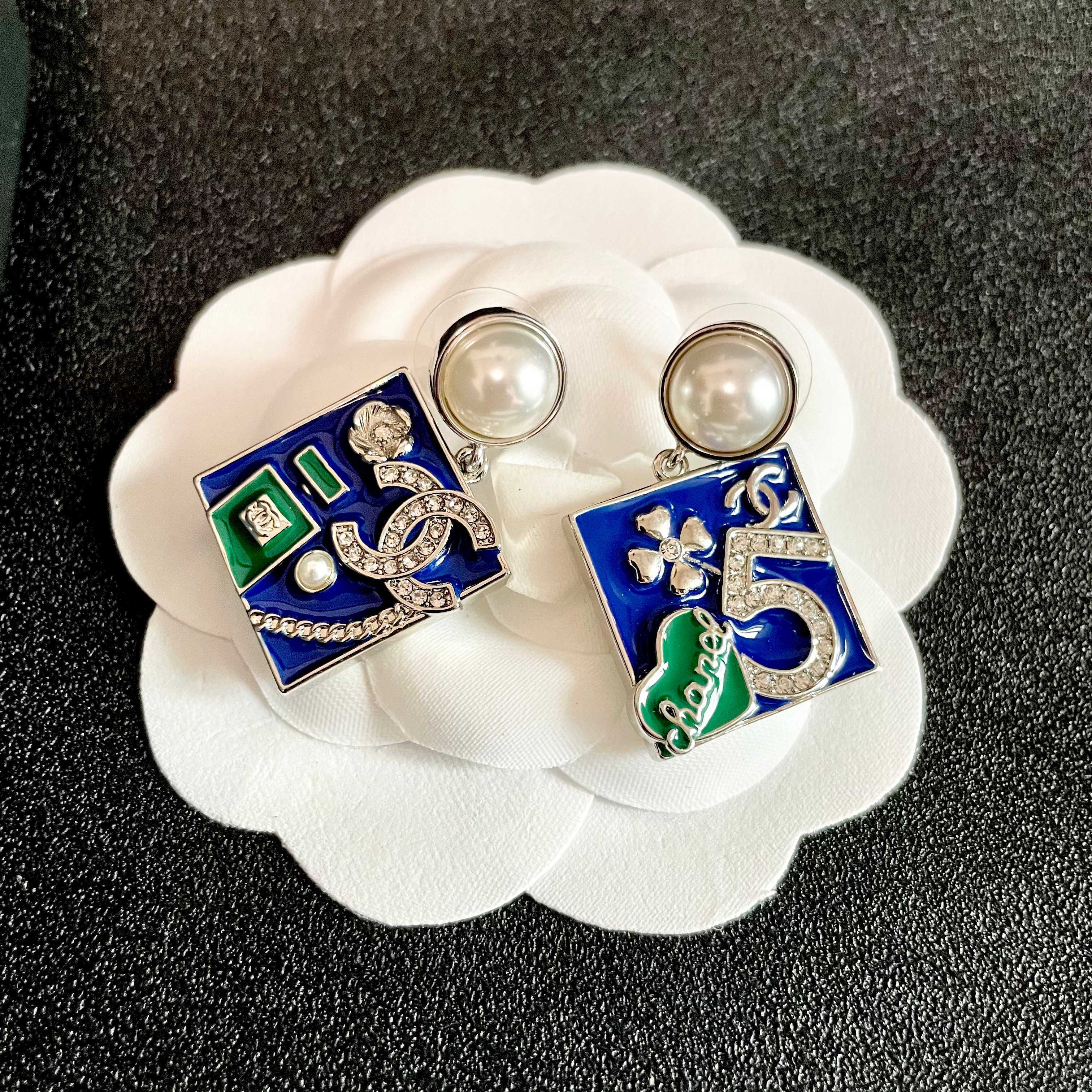 Earrings Jewelry