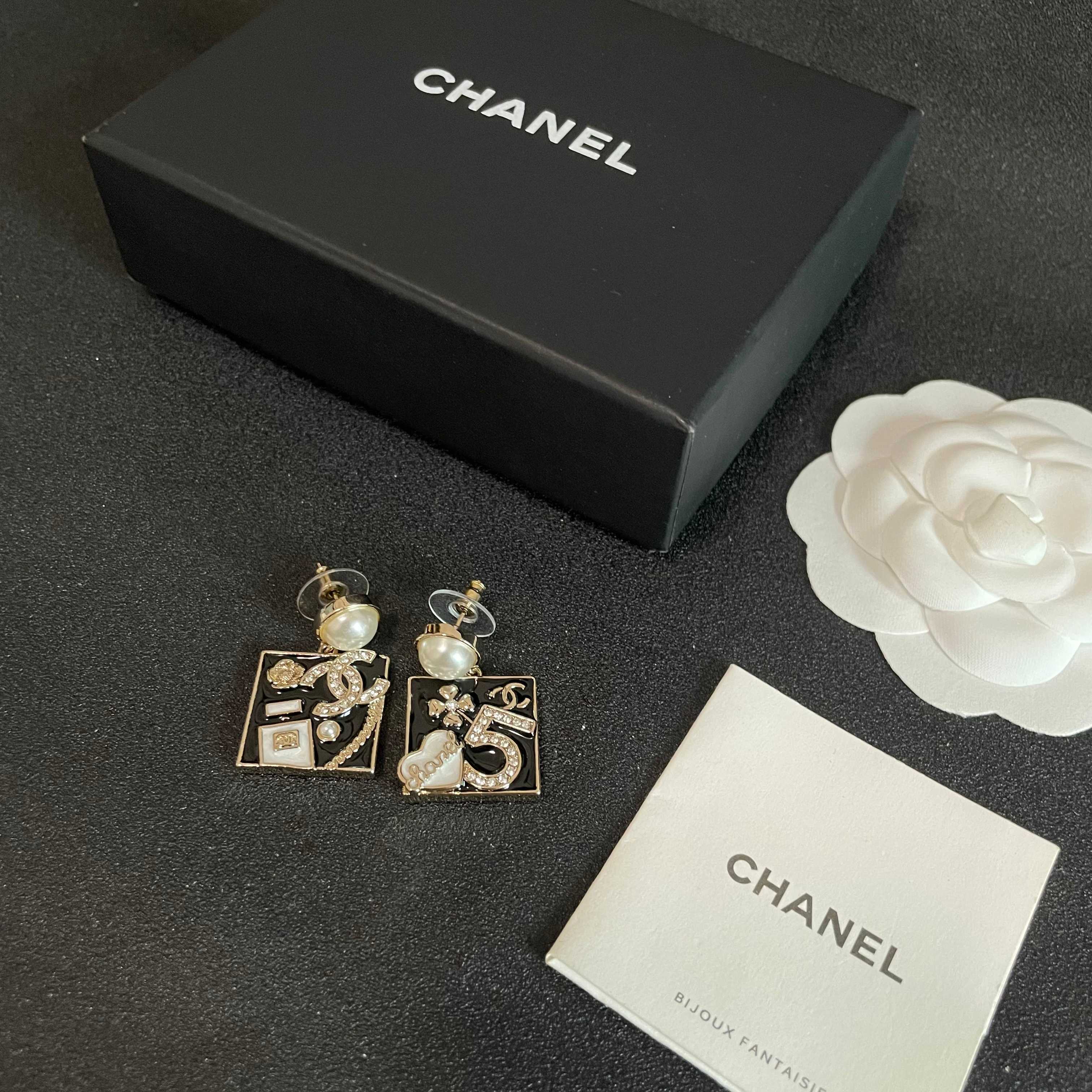 Earrings Jewelry