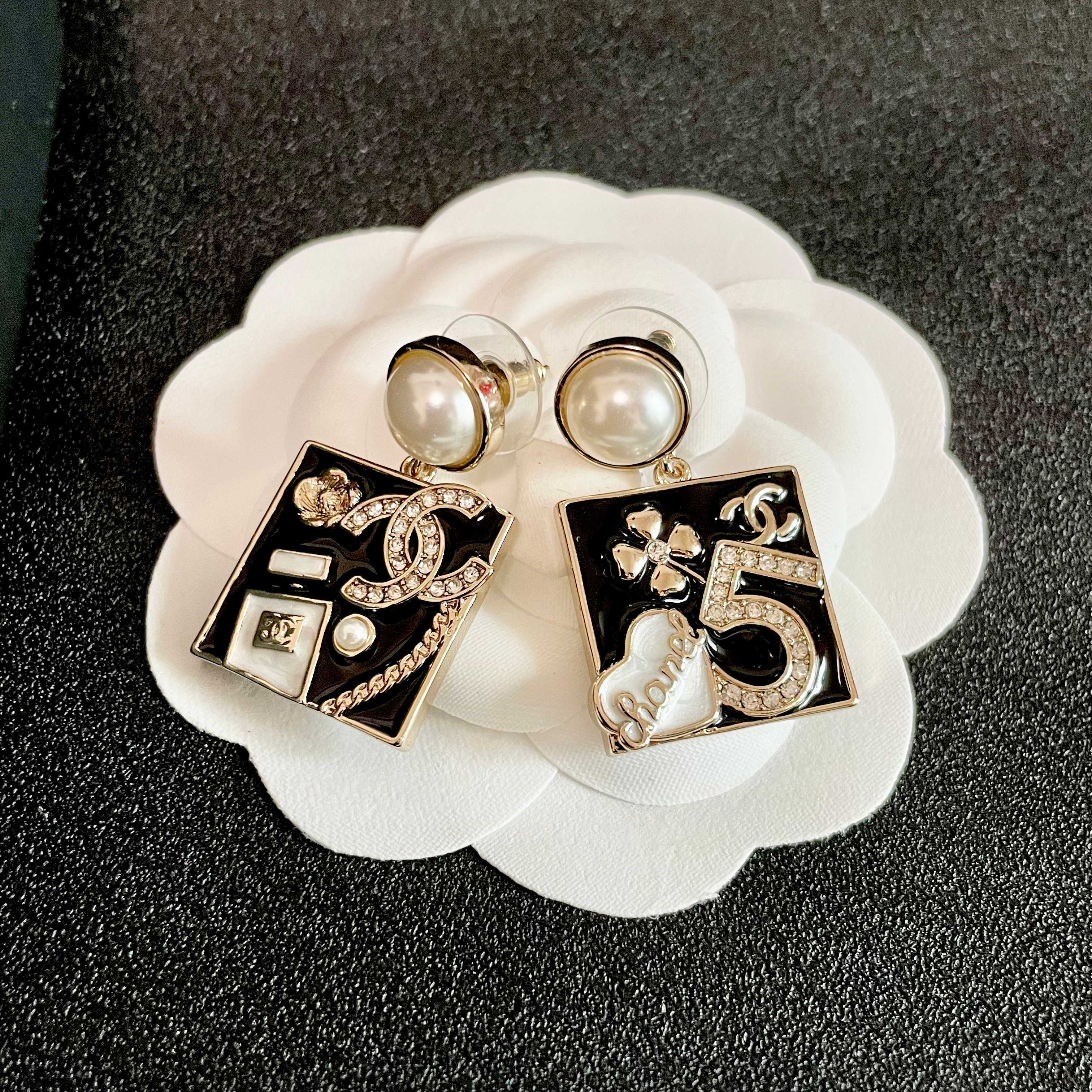 Earrings Jewelry