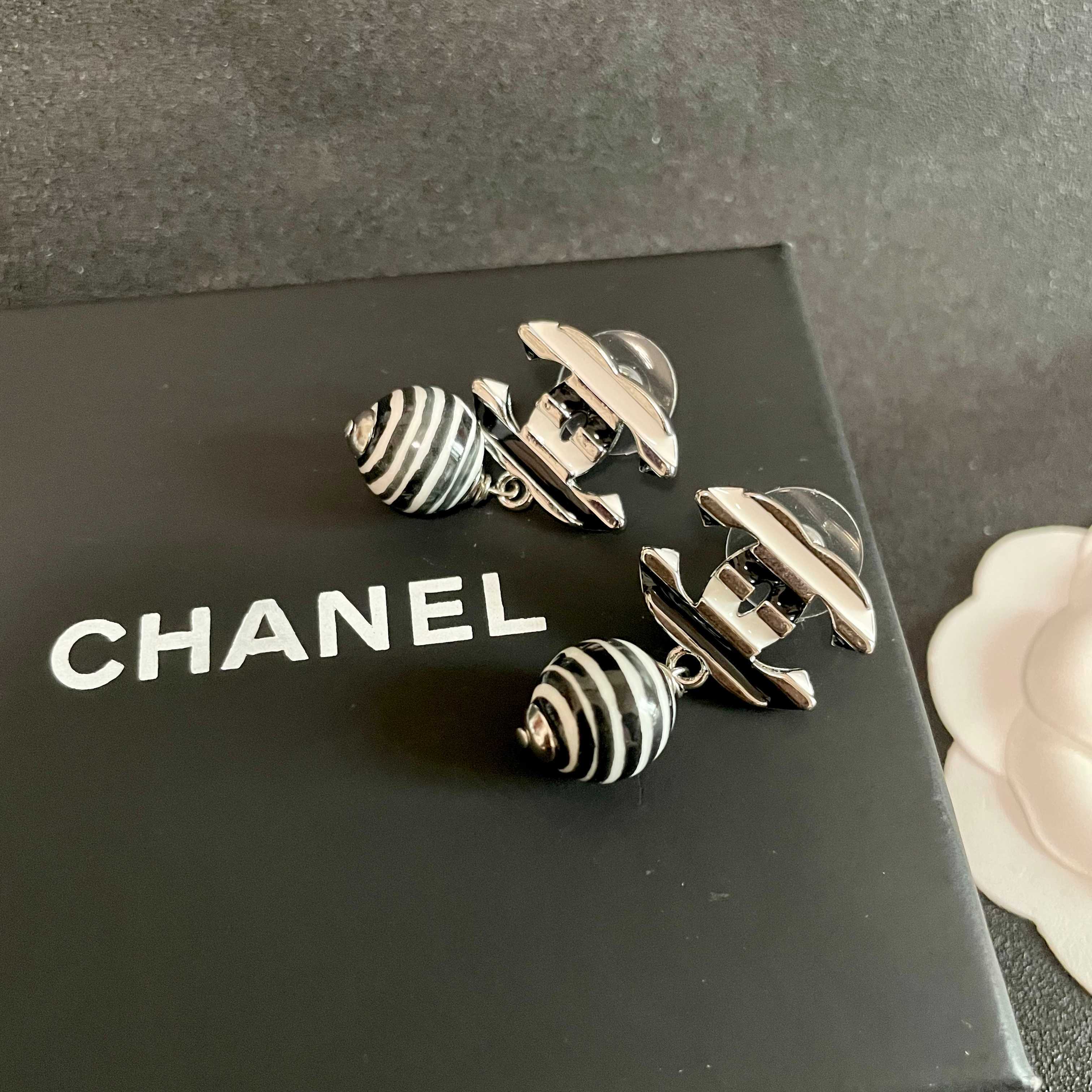 Earrings Jewelry