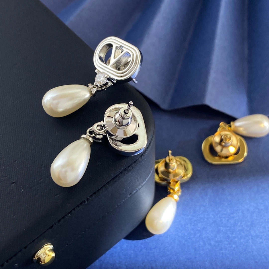 Earrings Jewelry