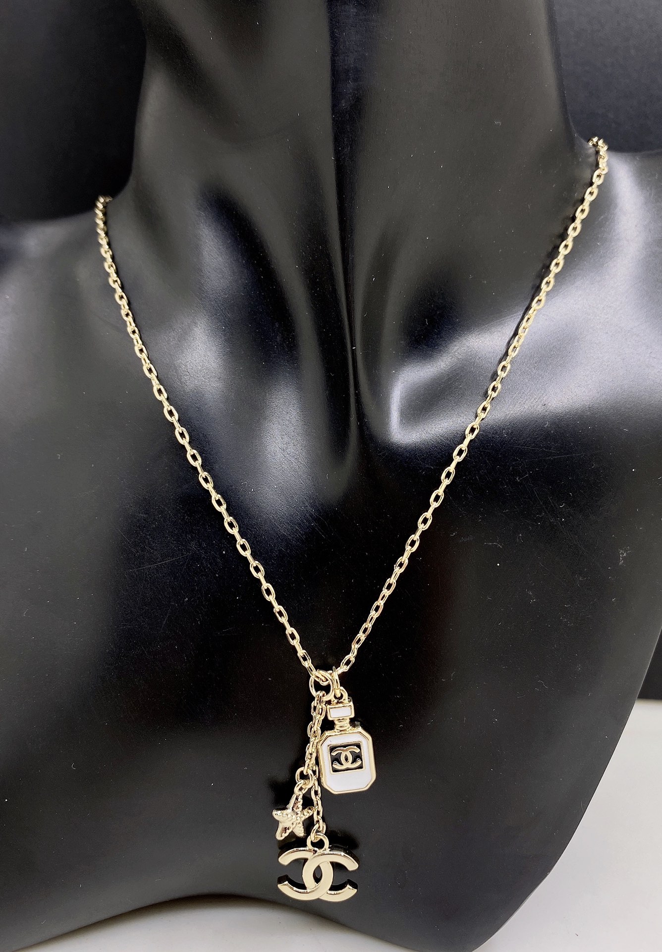 Necklace Jewelry