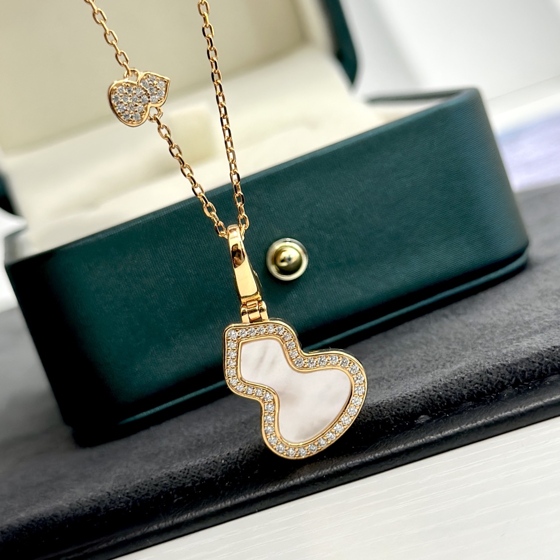 Necklace Jewelry