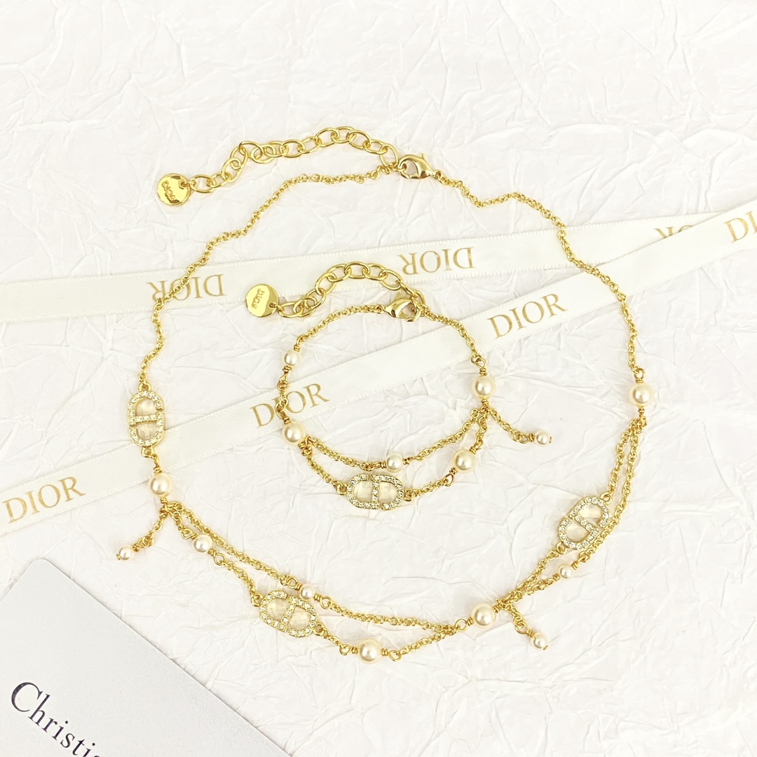 Necklace Jewelry