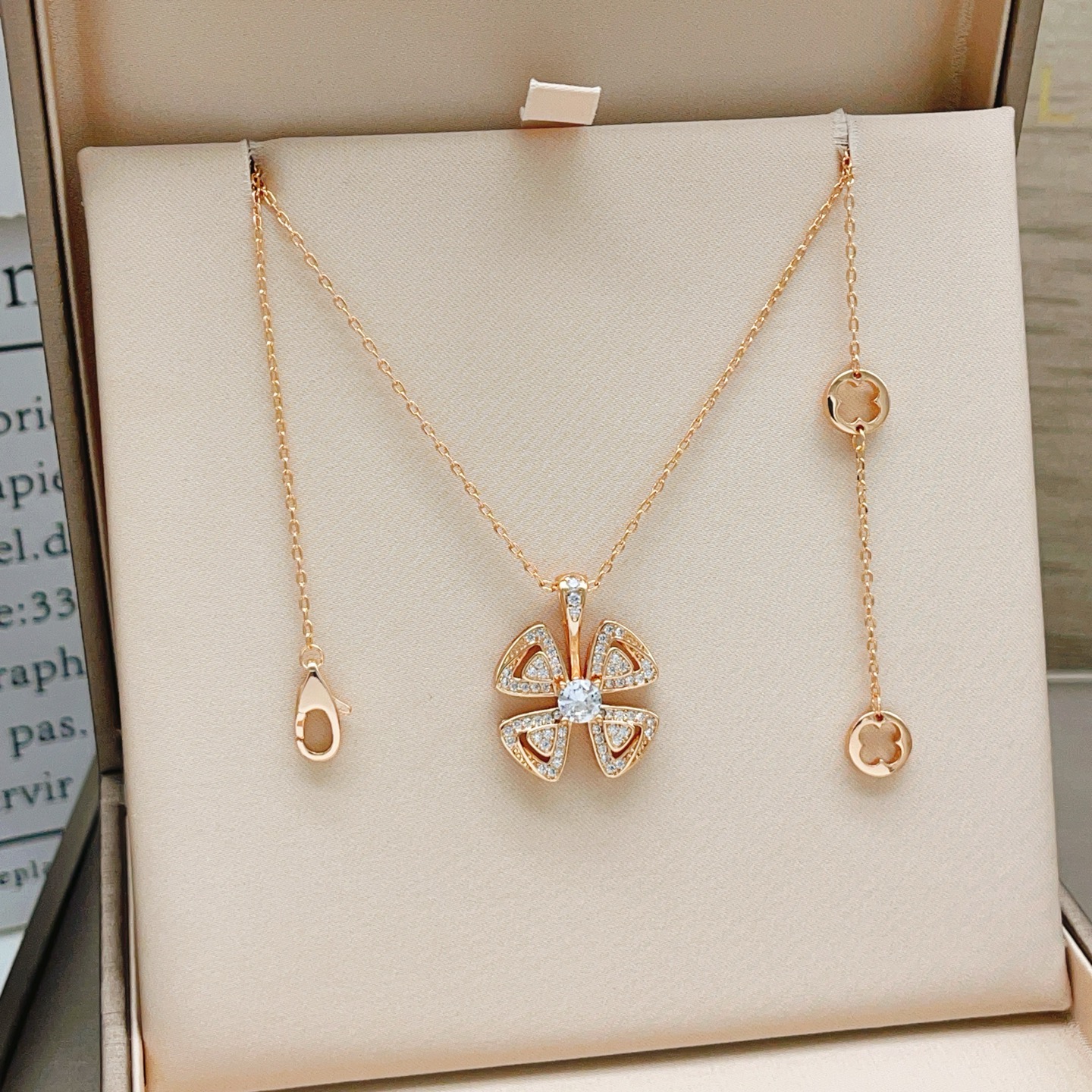 Necklace Jewelry
