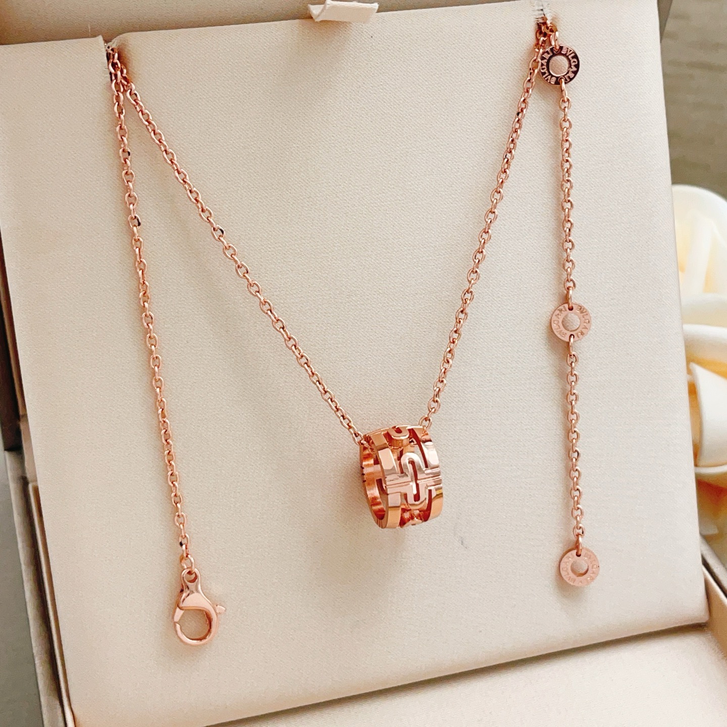 Necklace Jewelry